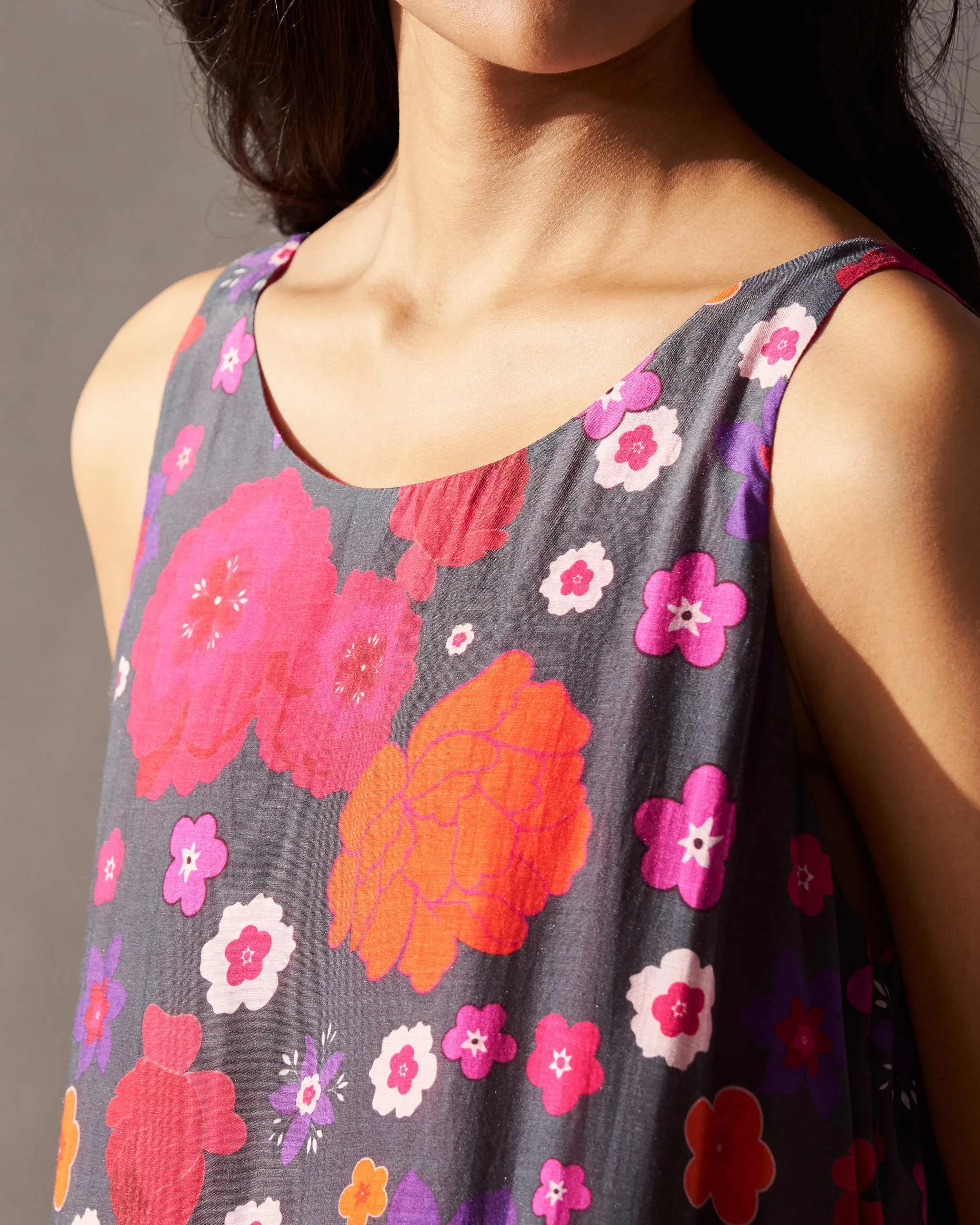 Swing Strappy Dress - Multi Color Pose Sweet Family Warm