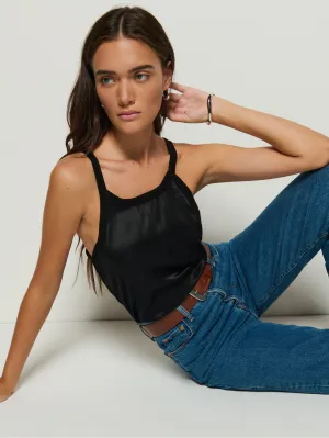 Minimal Fit Athletic Comfort Wear Zora Scoop Tank