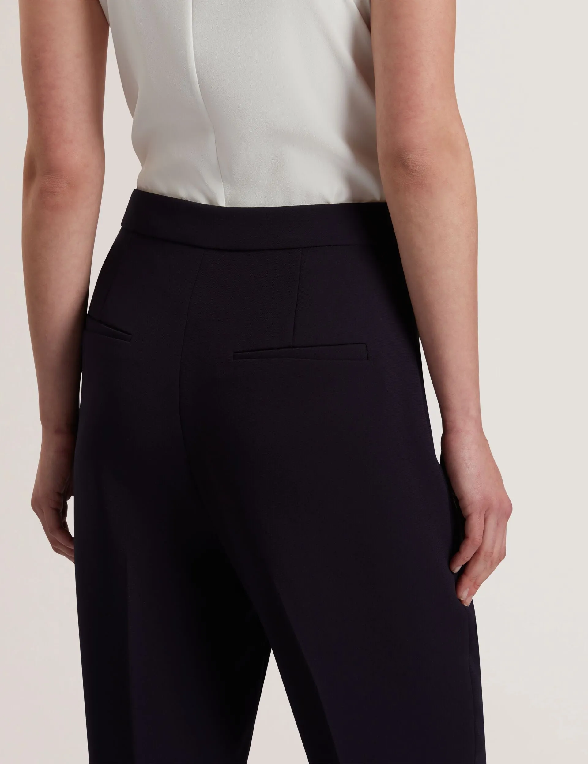 Winner Vibe SoftenedEdges MANABTL | NAVY