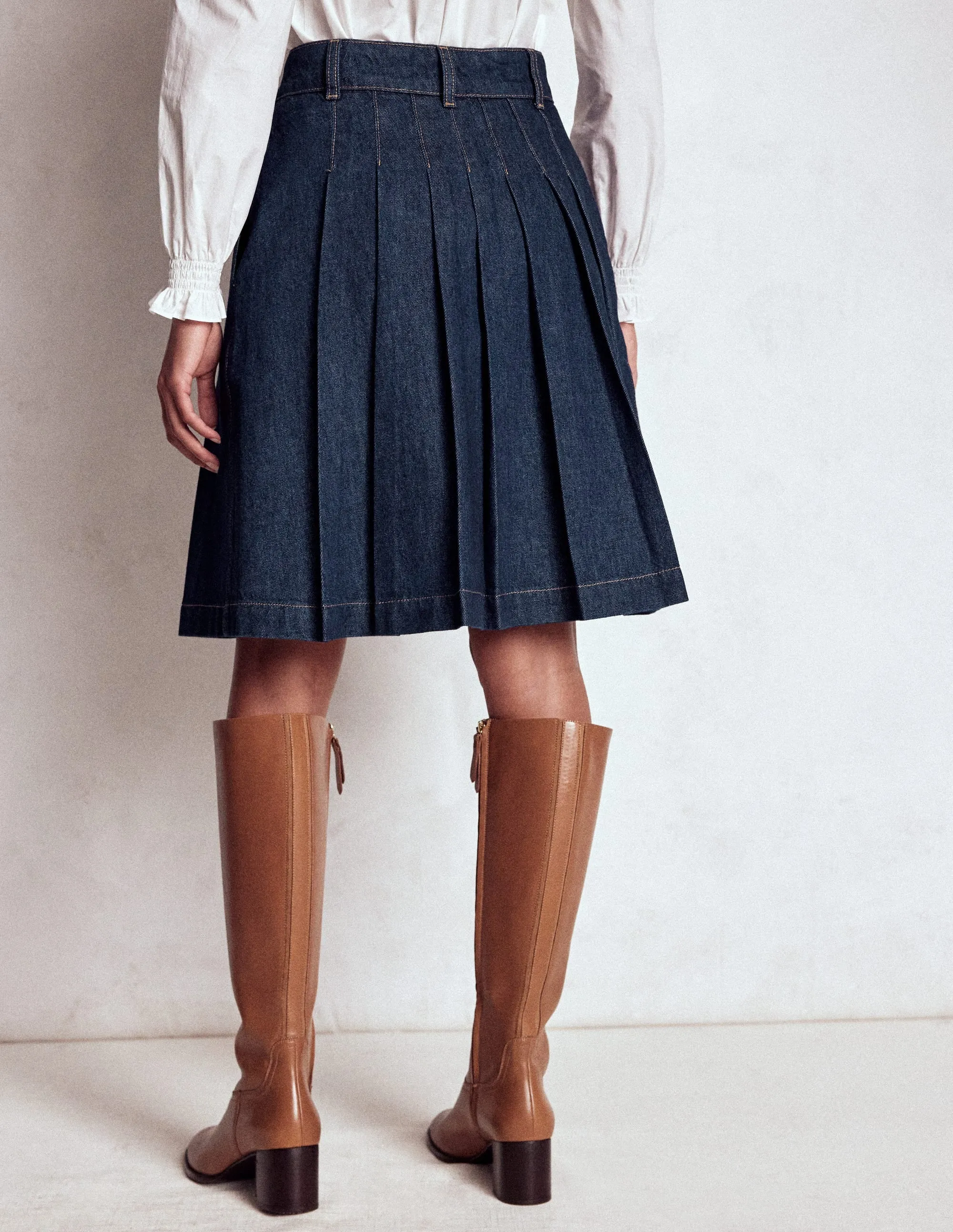 Ventilated Slits Refined Edge Pleated Denim Skirt-Indigo