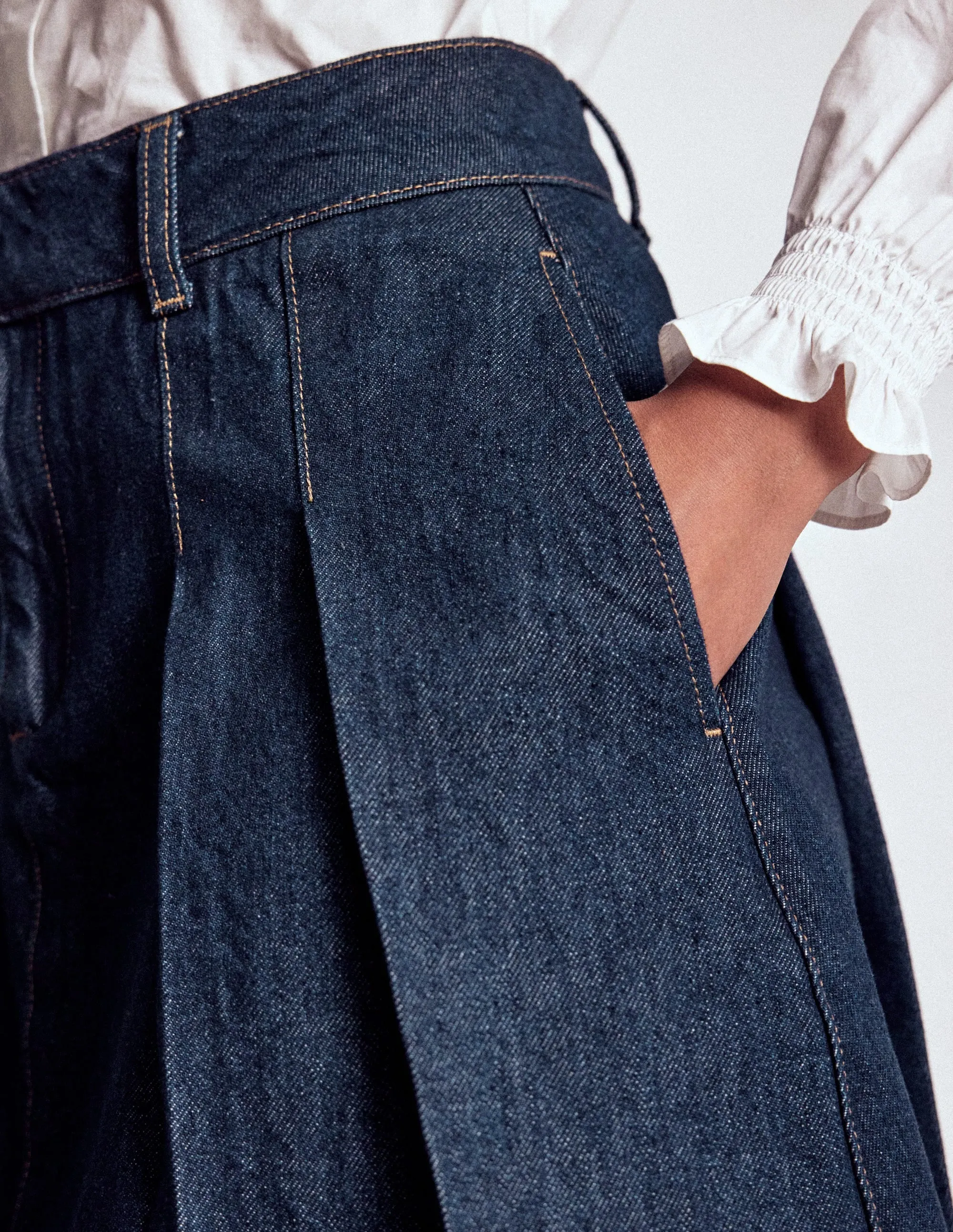 Pleated Denim Skirt-Indigo Light Comfort