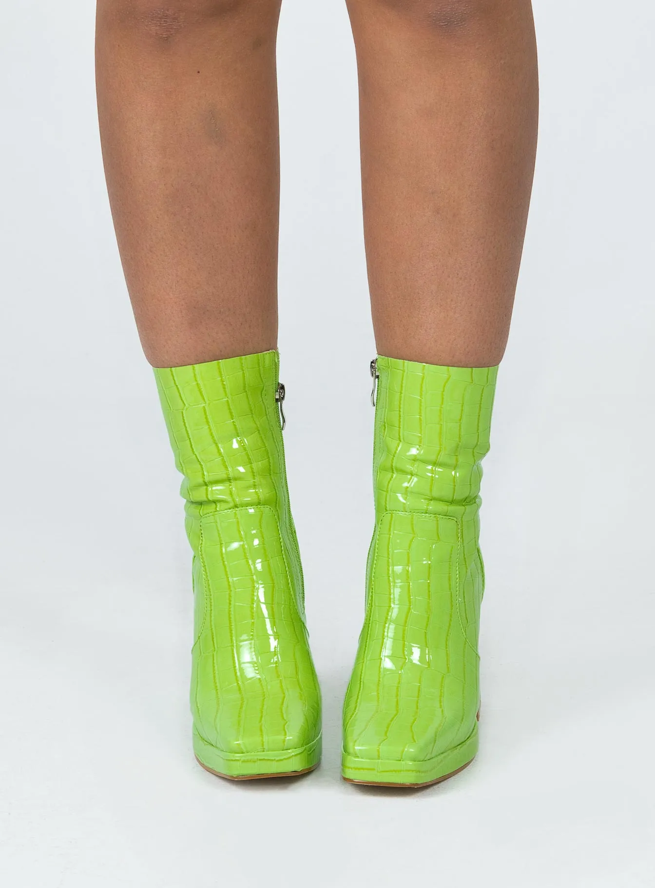 Supportive Jamie Croc Boots Green