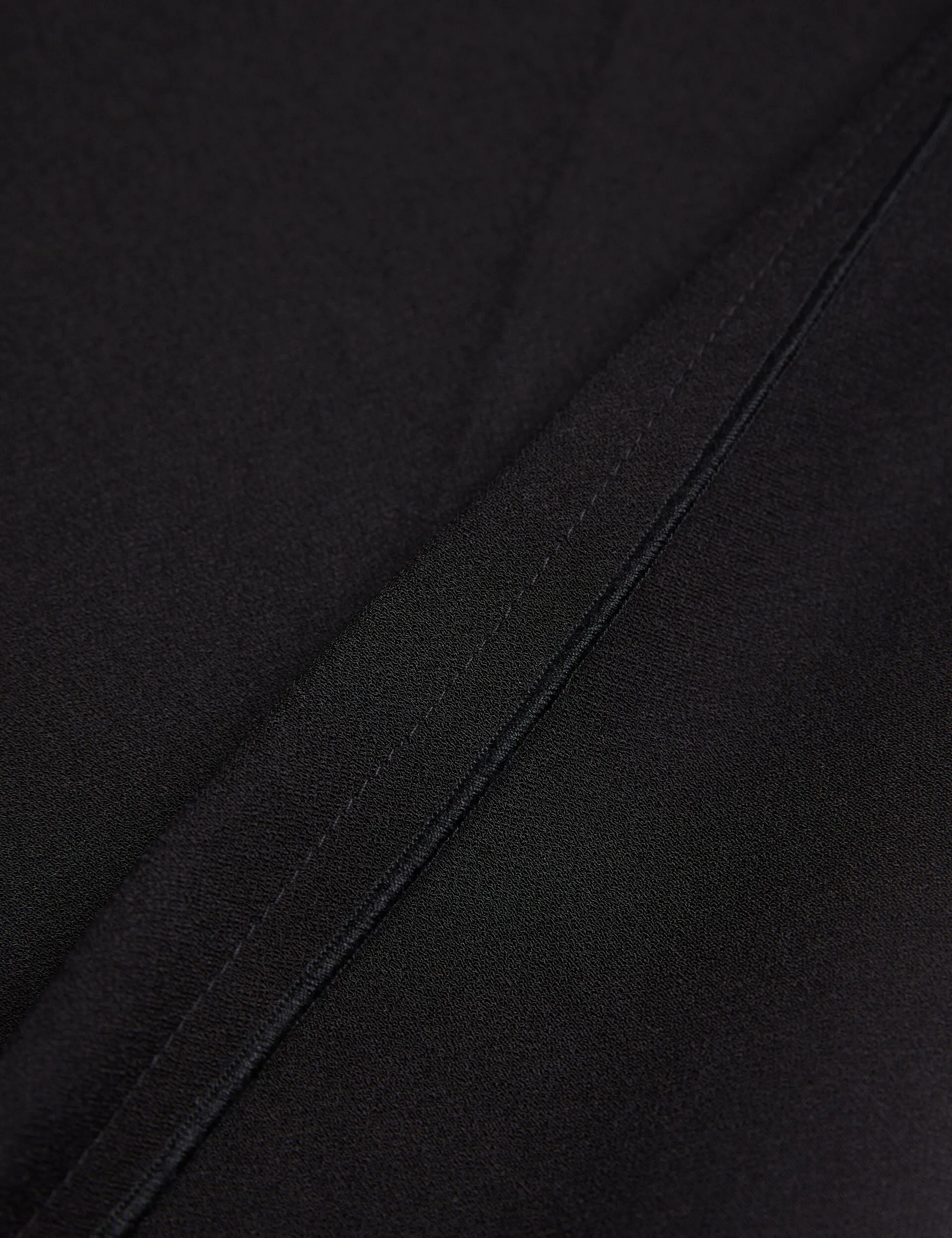 INUT | BLACK Street Style Velvet Soul