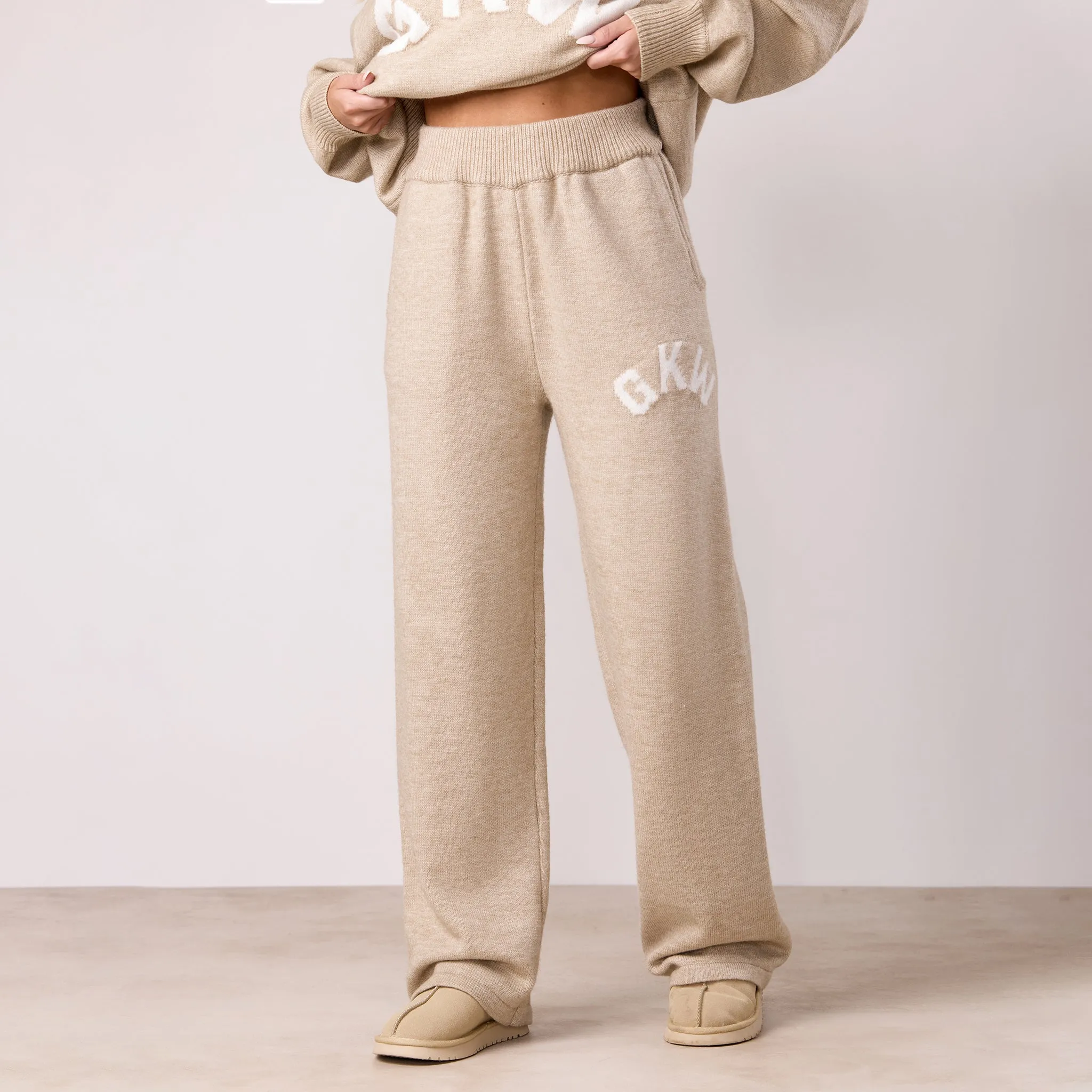 Light Fit Wear Feminine Cut Gym King Restore Knit Straight Leg Jogger - Oatmeal Marl