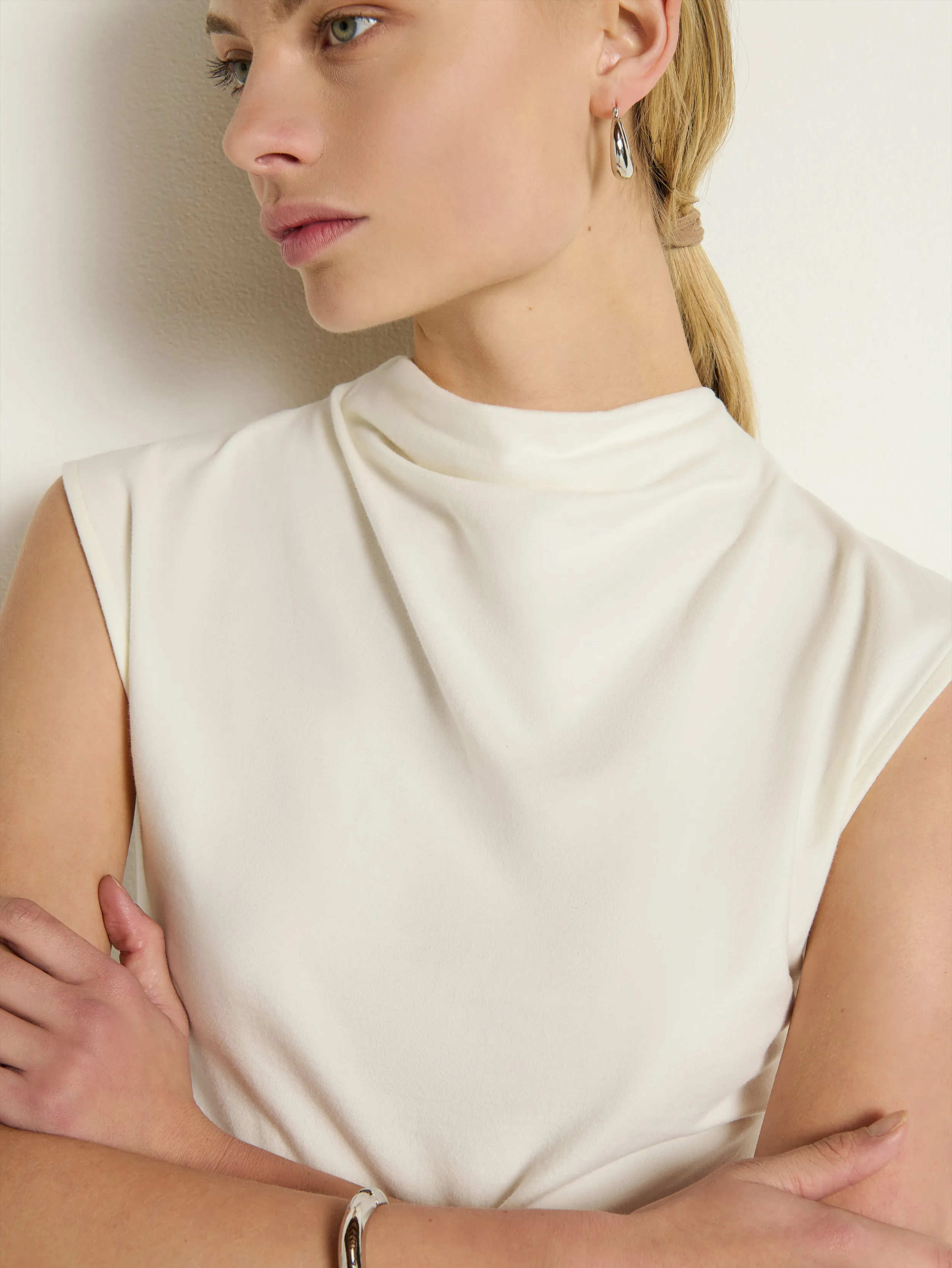 Lulu Mock Neck Top men's clothing Side Vent Design