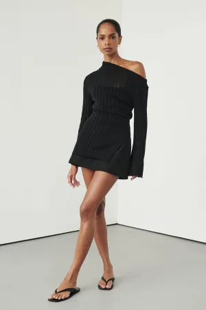 BOWIE BLACK LONG SLEEVE KNIT TOP Lightweight Jersey Material Ribbed Collar Design