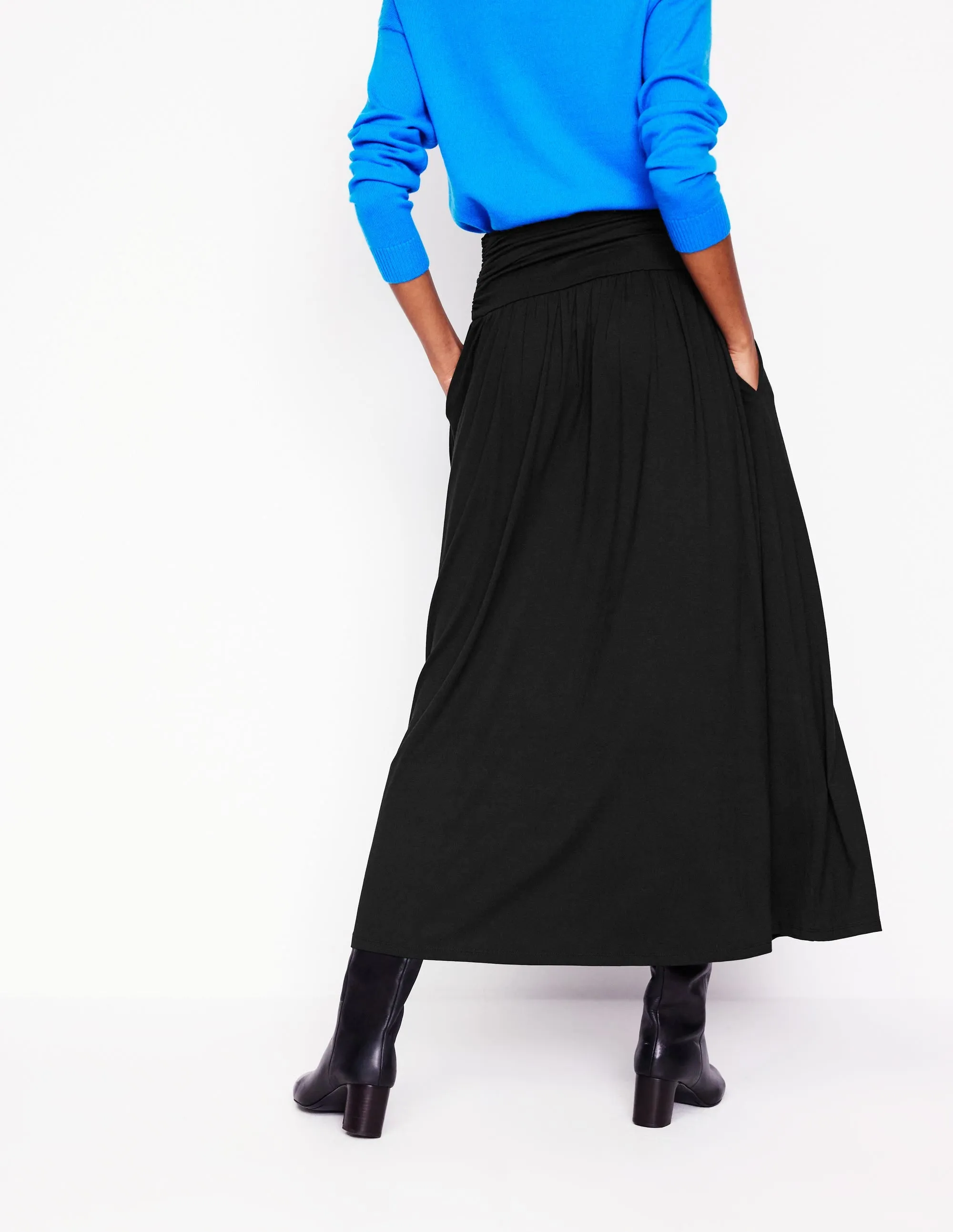 casual finish Ventilated Panels Rosaline Jersey Skirt-Black