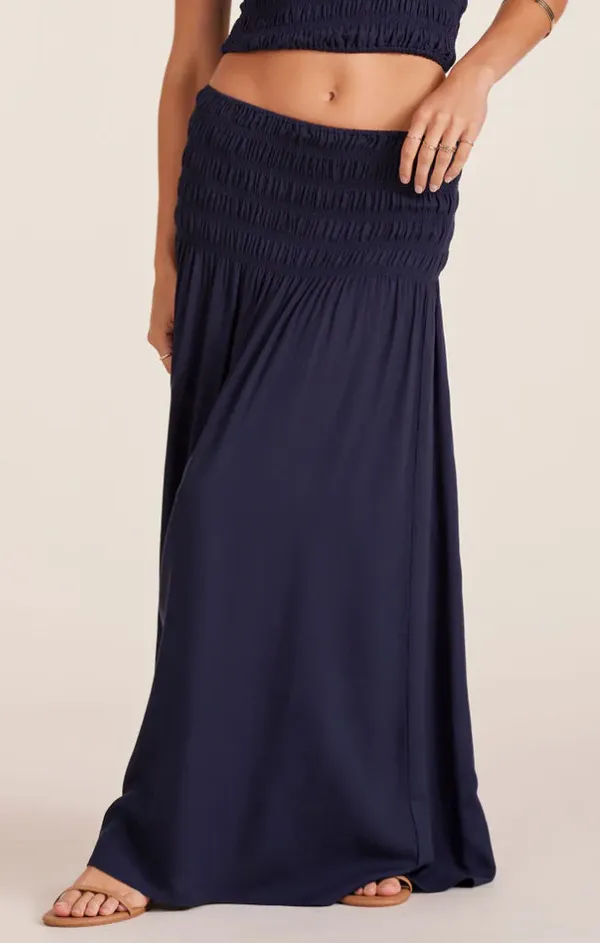 Subtle Detail Classic Choice Smocked Skirt in Navy