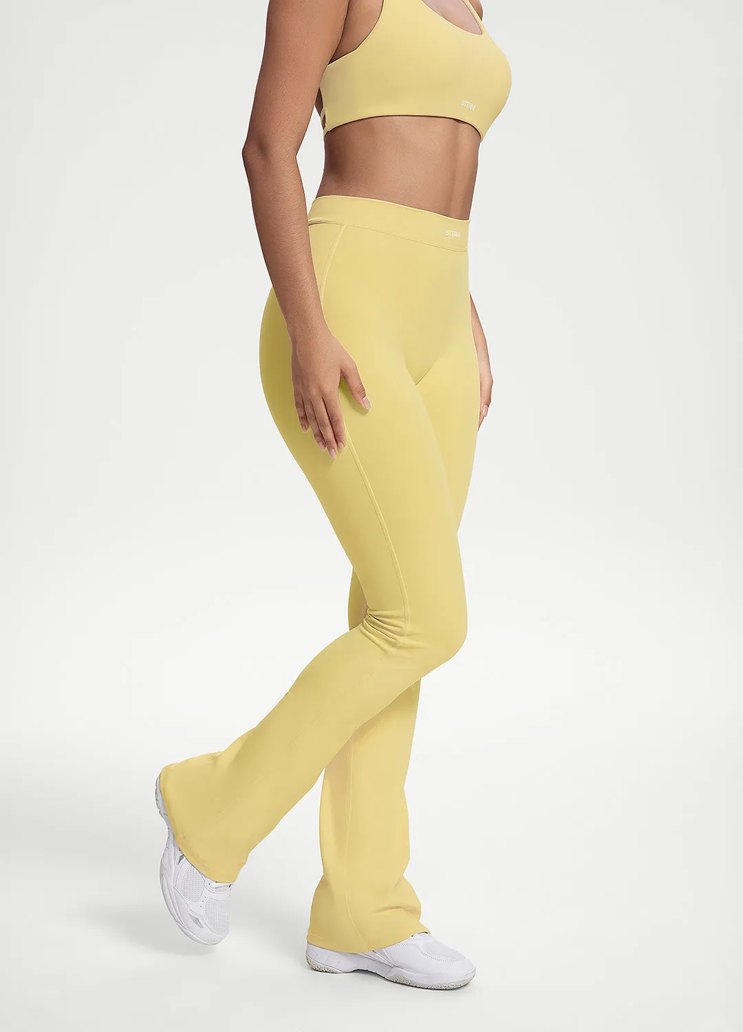 Clean Finish Tall Fit Shape Retain Scrunch Back Flared Leggings