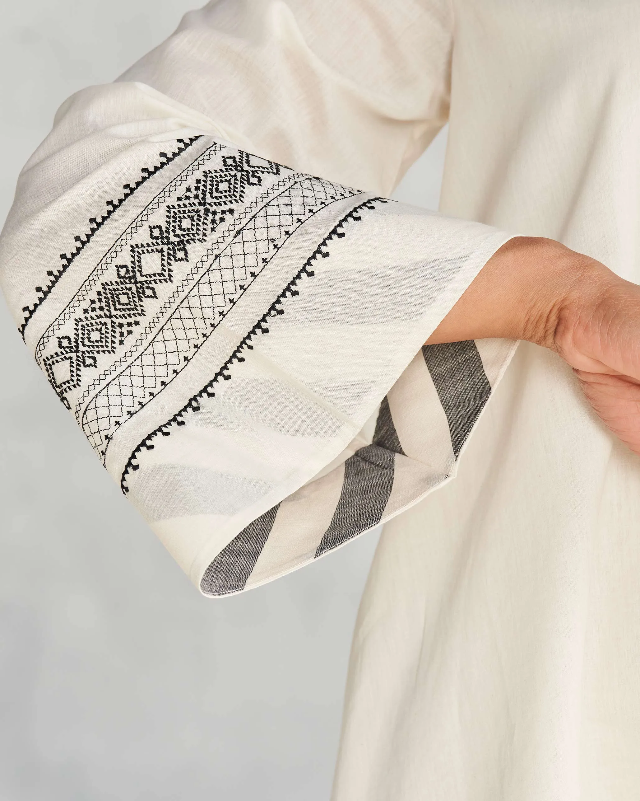 Chic Harmony Modern Waist Shiro Beach Dress - Ivory