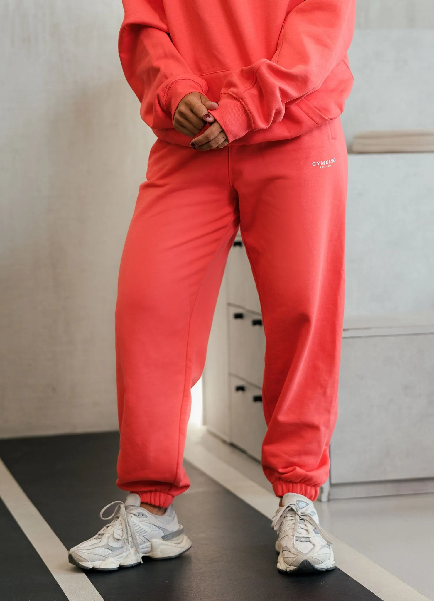 Gym King Established Relaxed Fit Jogger - Coral Red Contrast Trim