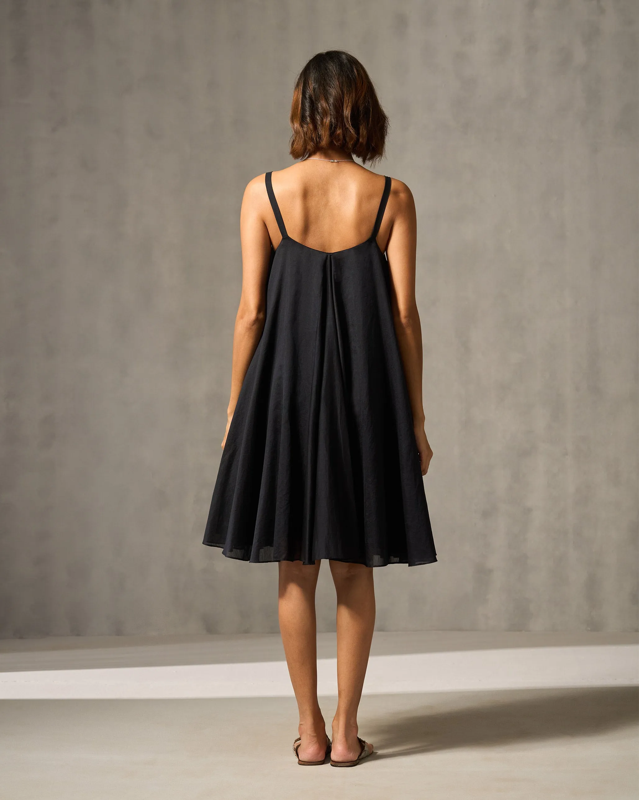 Berber Strappy Dress - Black & Foil Print Flattering Shape Look