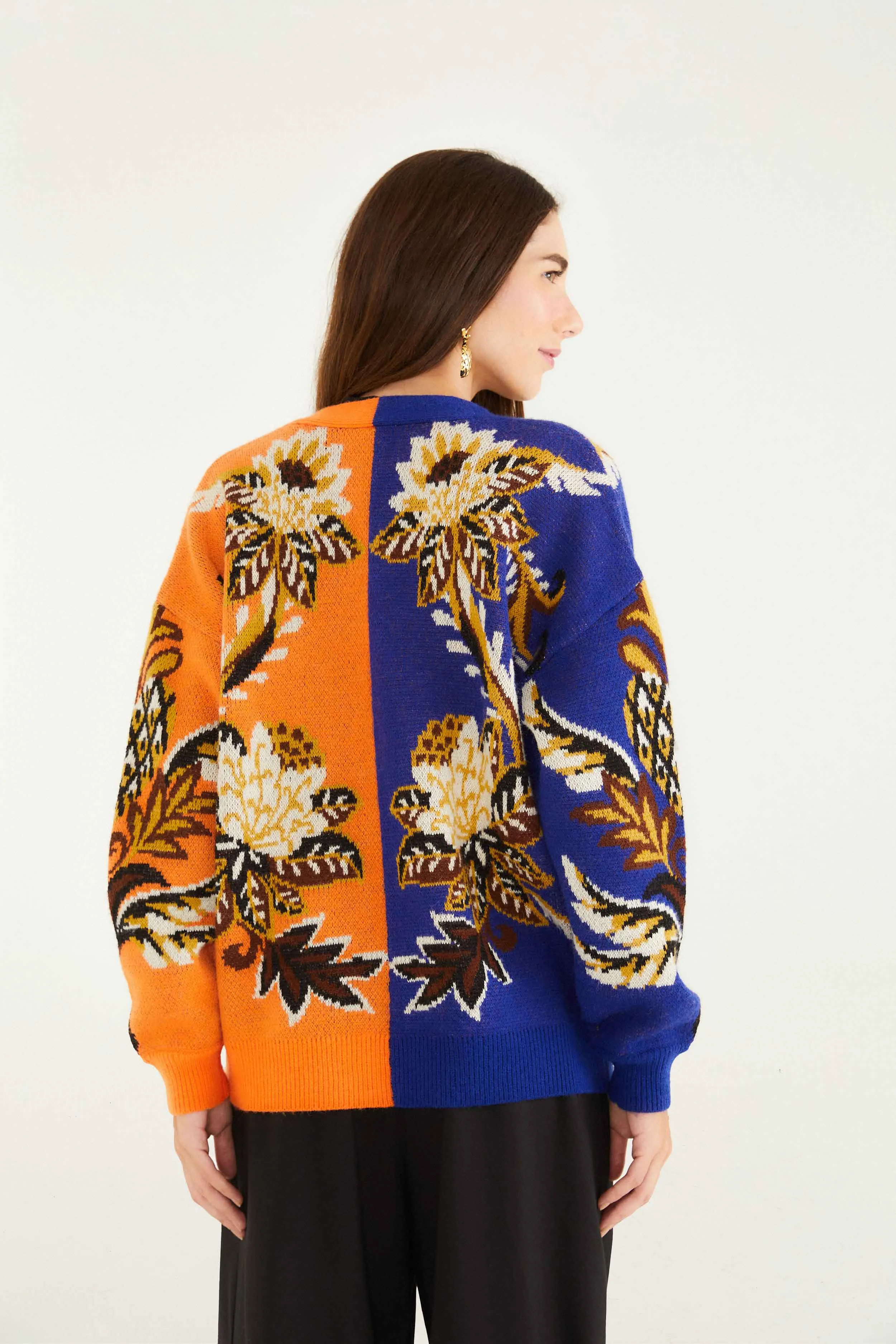 Mixed Arabesque Paradise Knit Cardigan Ventilated Armhole Design Simple Layered