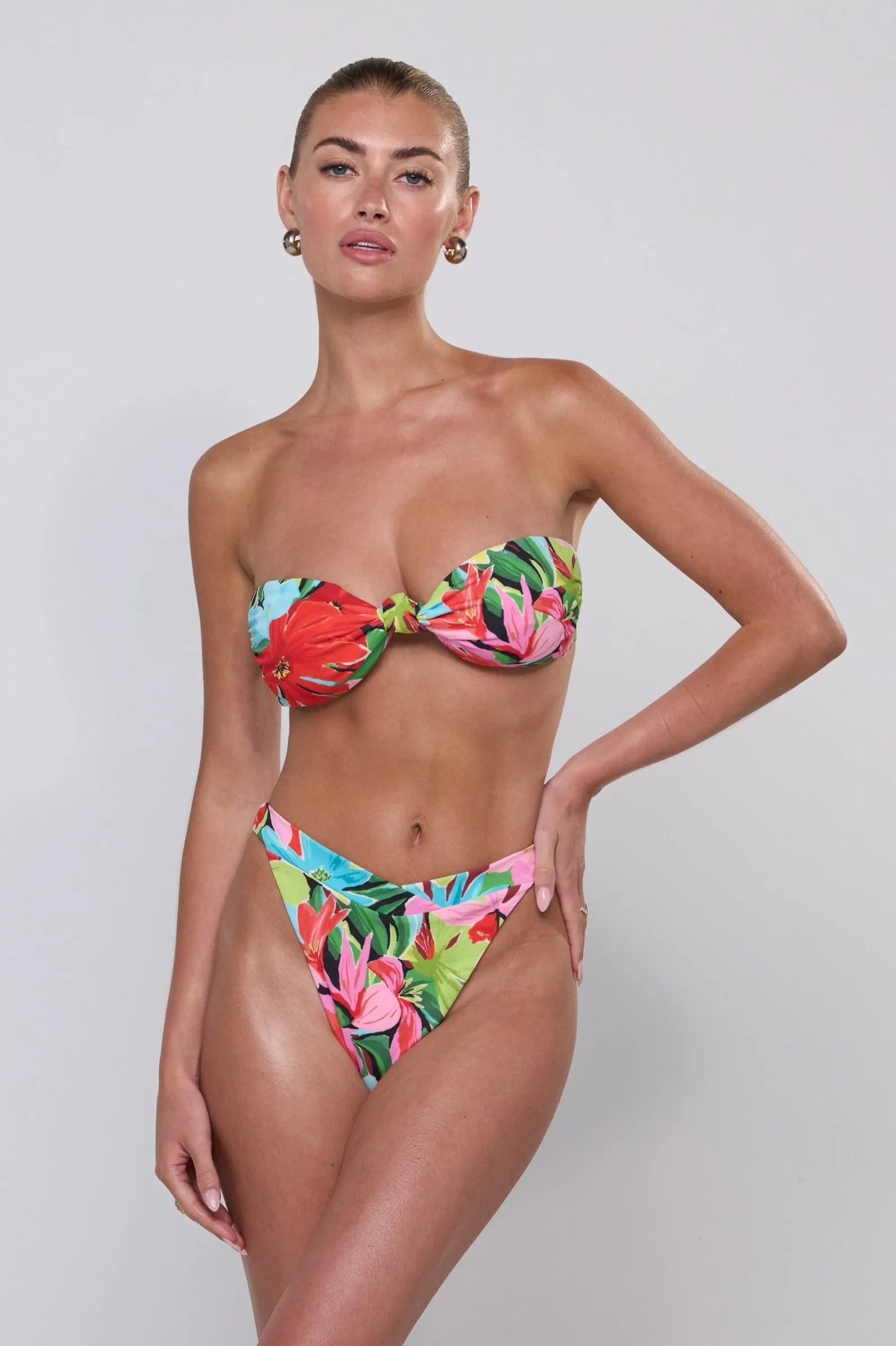Spencer Bikini Top in Tropicana stain resistant coating Ozone Resistant