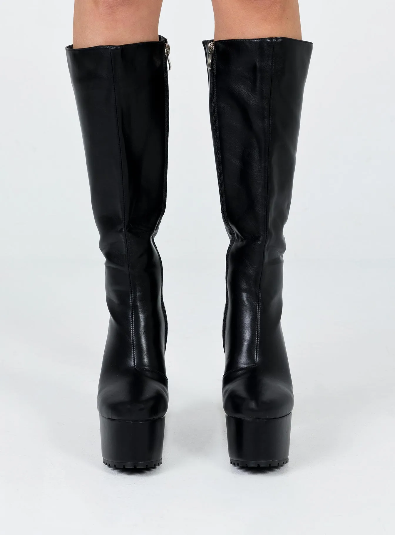 Snug Fit Performance Valdo Platform Boots Black