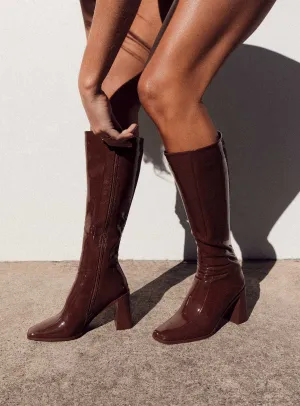 The Jessa Boots Choc Brown Free Fit Performance
