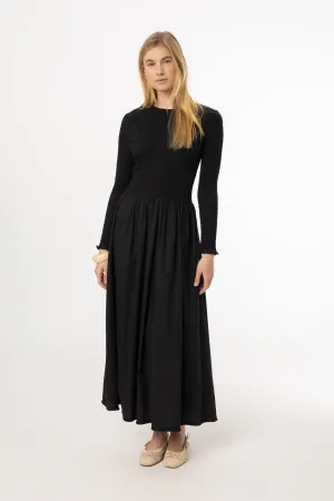 Black Smocked Cotton Maxi Dress Effortless Style Shimmer-Finish