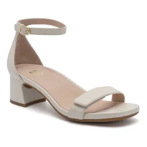 Avenue Strap High Rebound Midsole Foam Non Binding Collar Padding