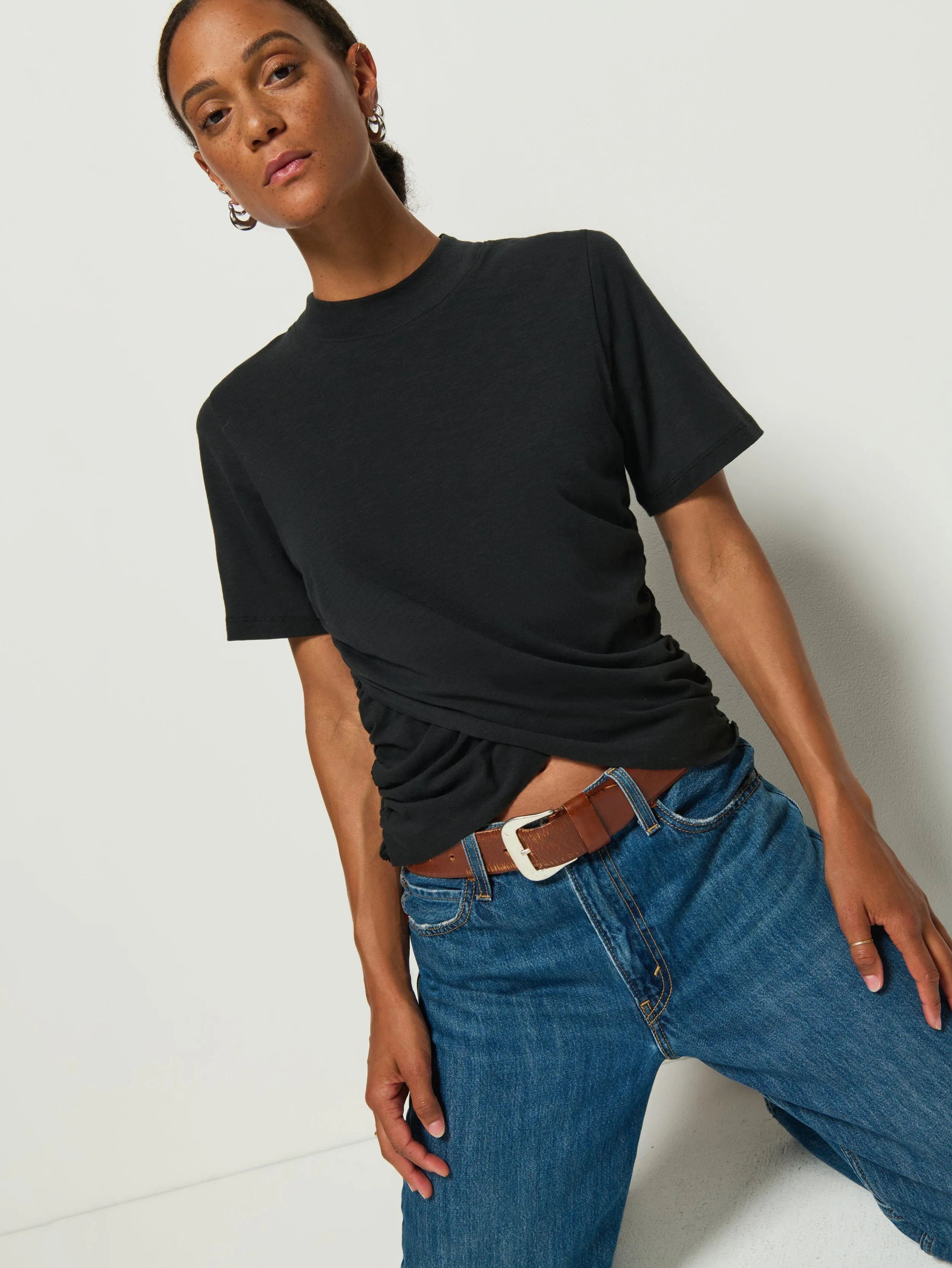 Quick Dry Wear Fit Subtle Details Khloe Tee