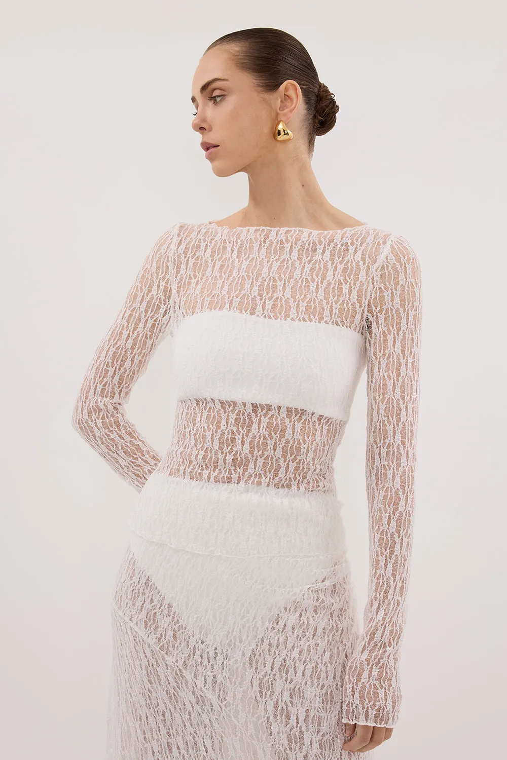 Calm Tones OdorResistant Fiber LIZZIE WHITE LACE LONG SLEEVE TOP