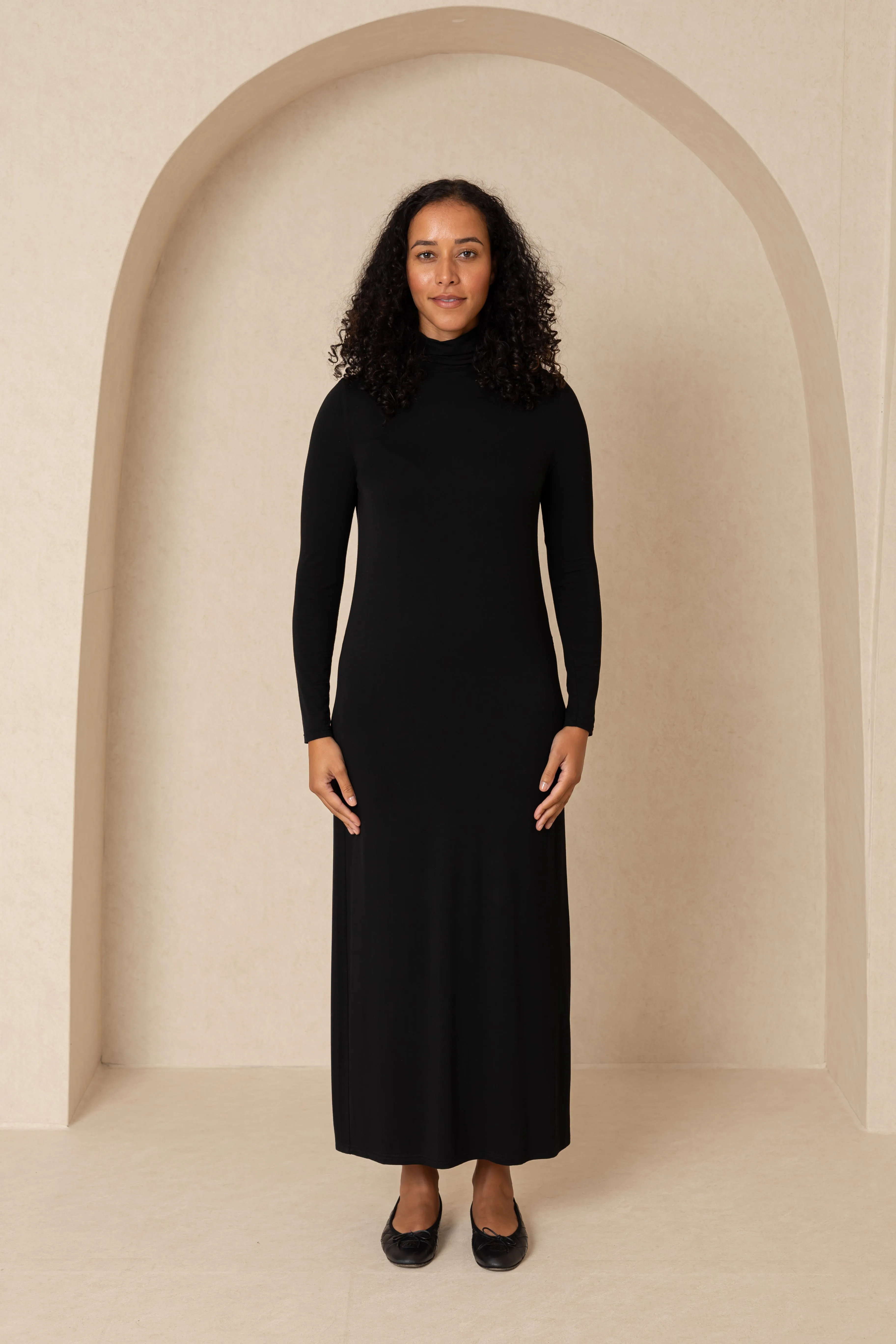 Black Turtleneck Maxi Warm Base