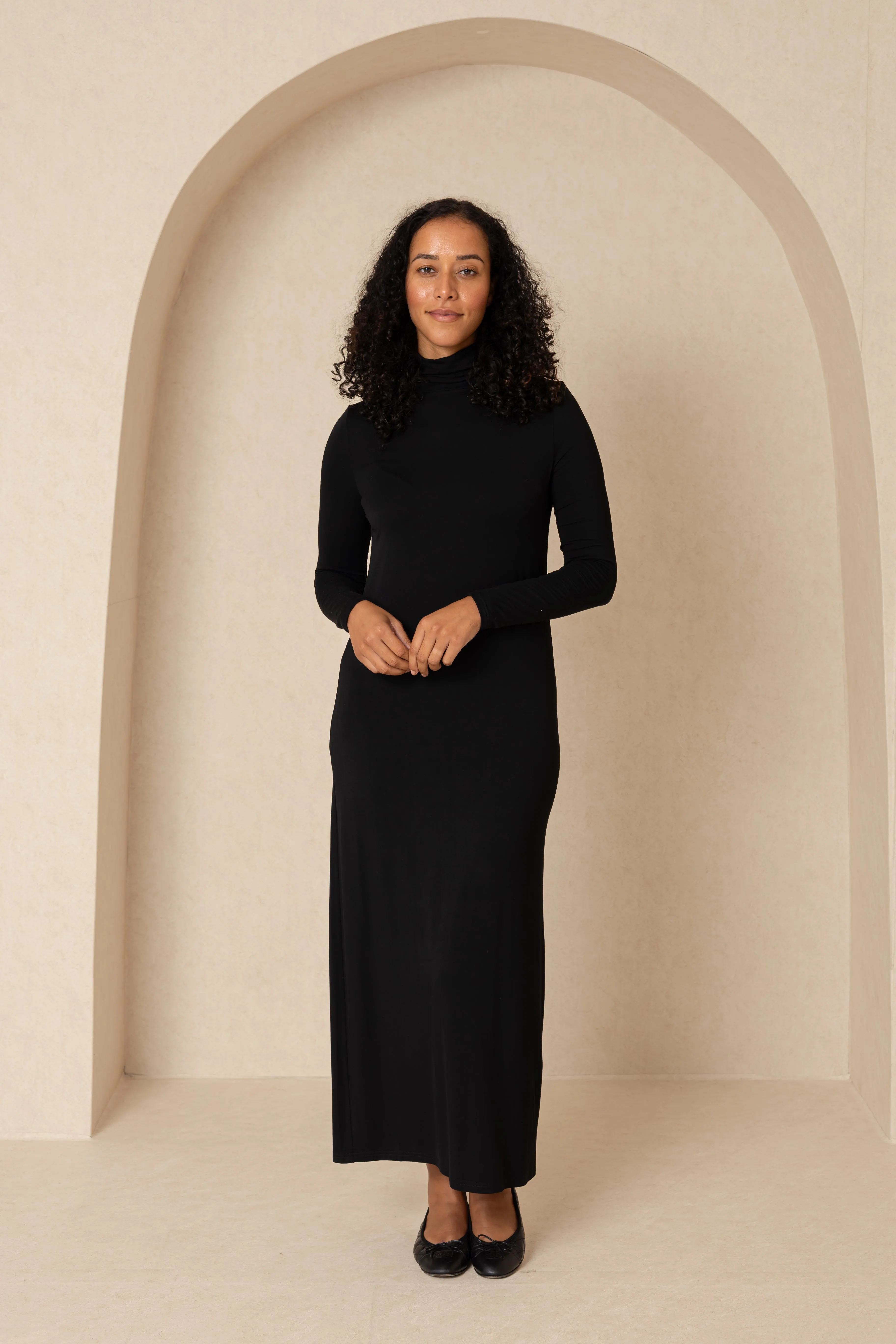 Texture Flow City Layers Black Turtleneck Maxi