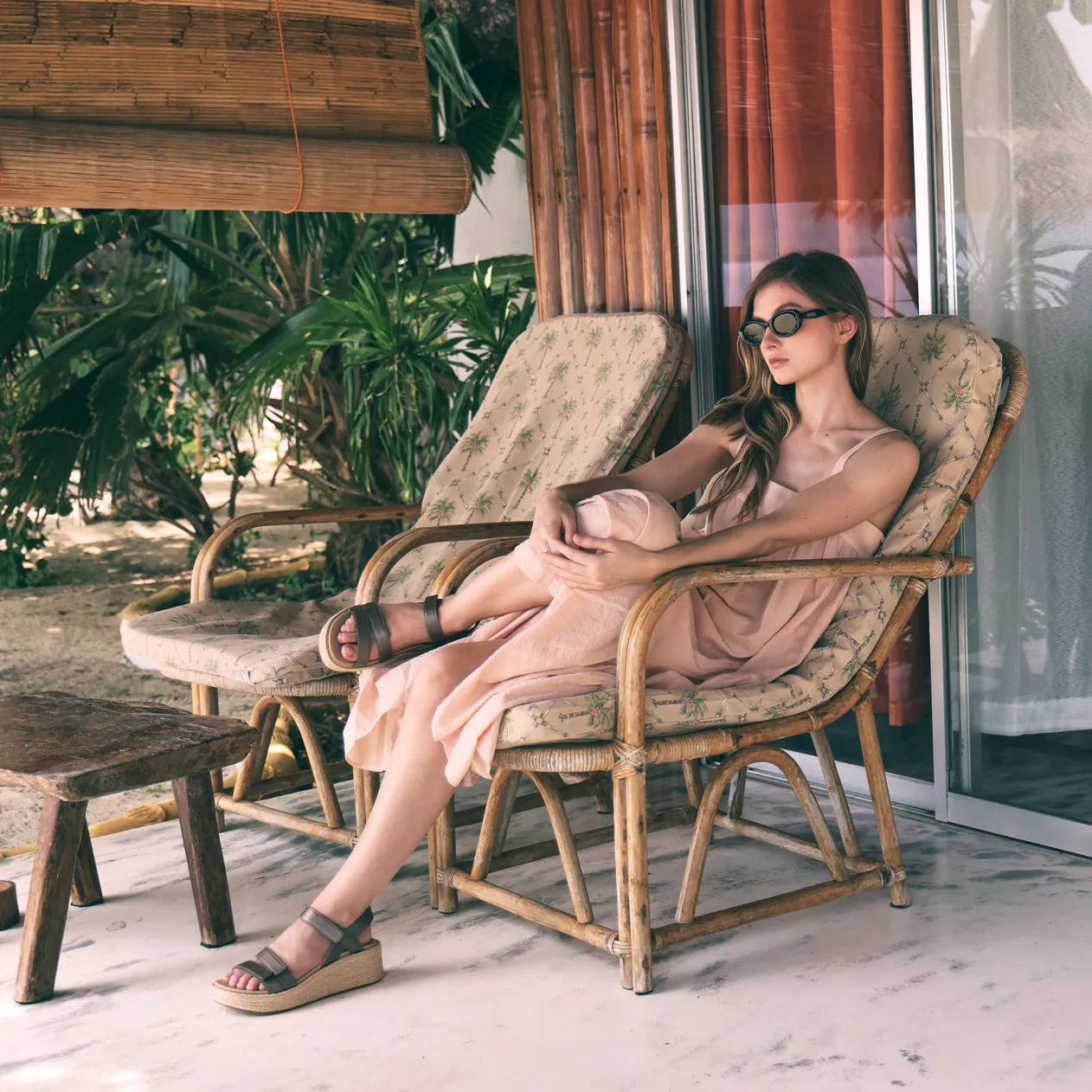 Stone Grip Stability Heel Counter Solstice Strap