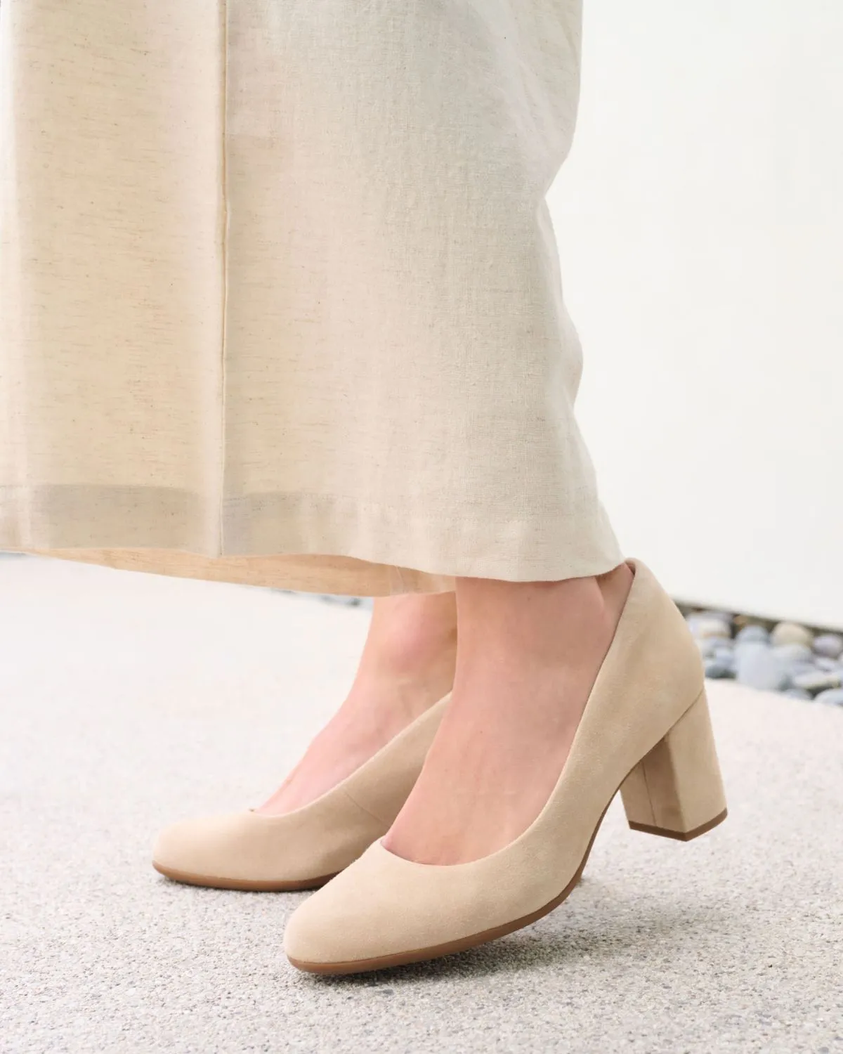 Bright Gold Skate Cool Tempo Pump Metatarsal