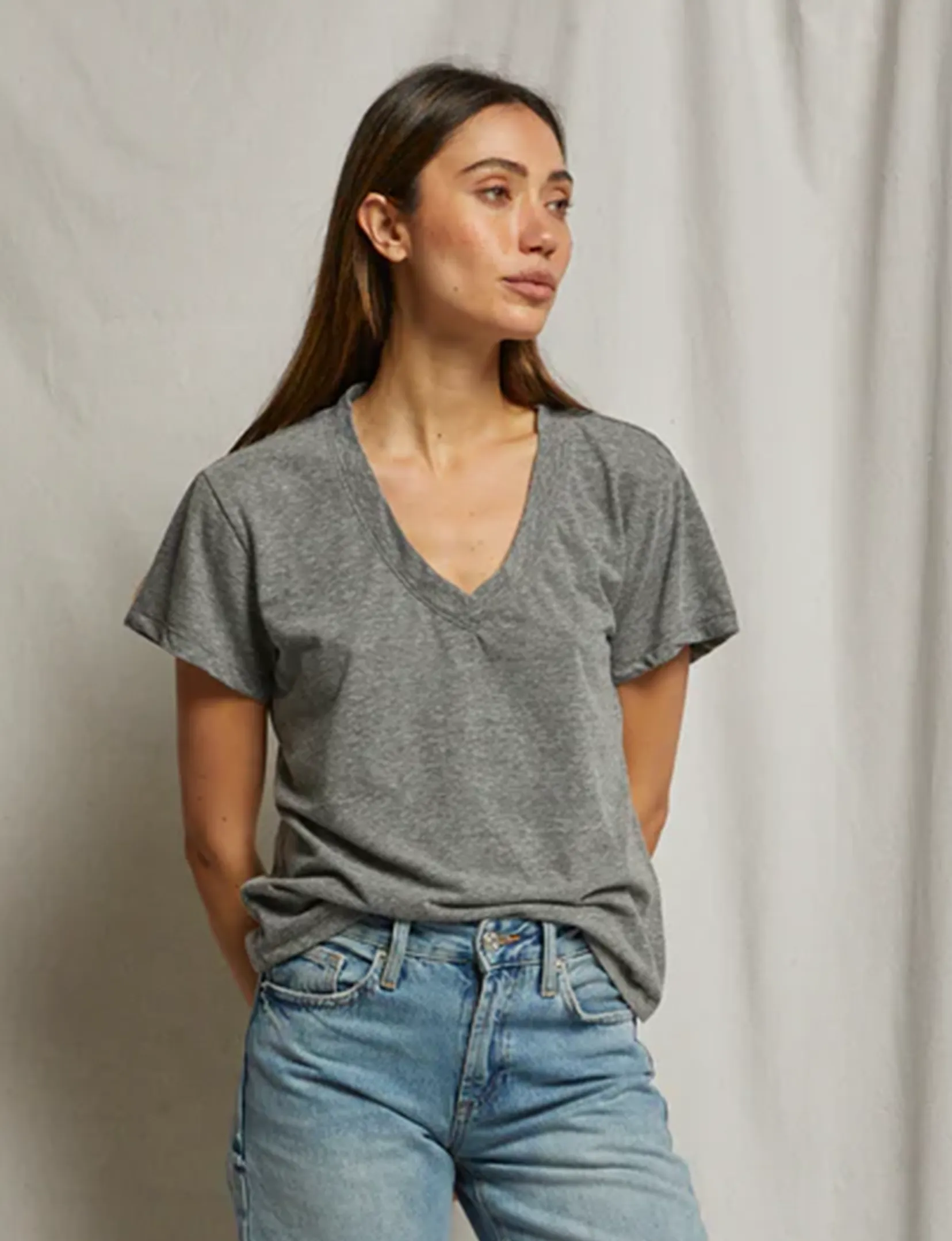 Odor Control Finish Hendrix V Neck Tee, Heather Grey