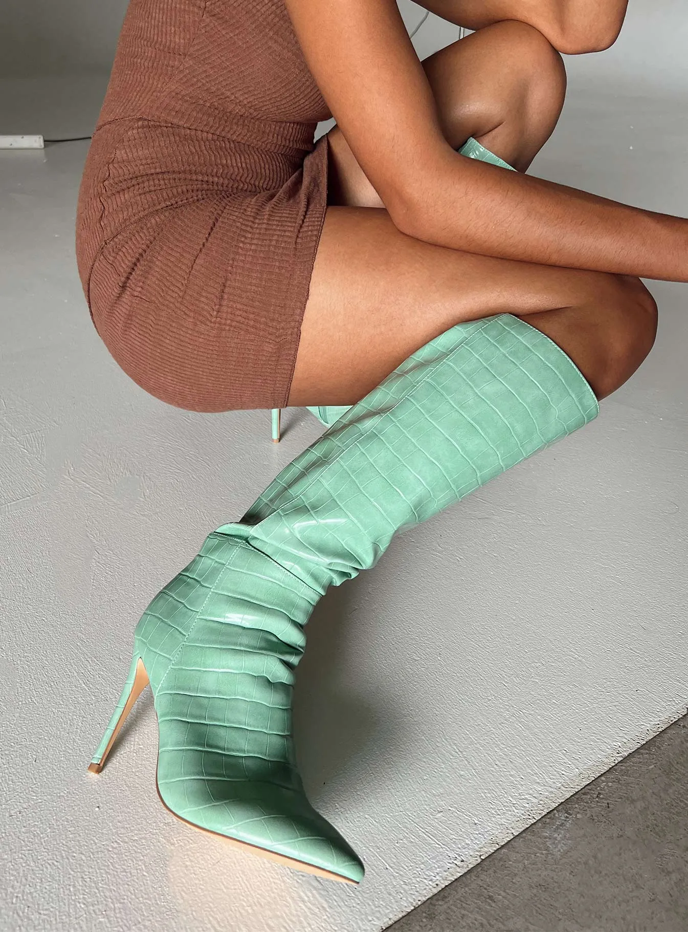 Shock Resistant Therapy Icon Boots Seafoam