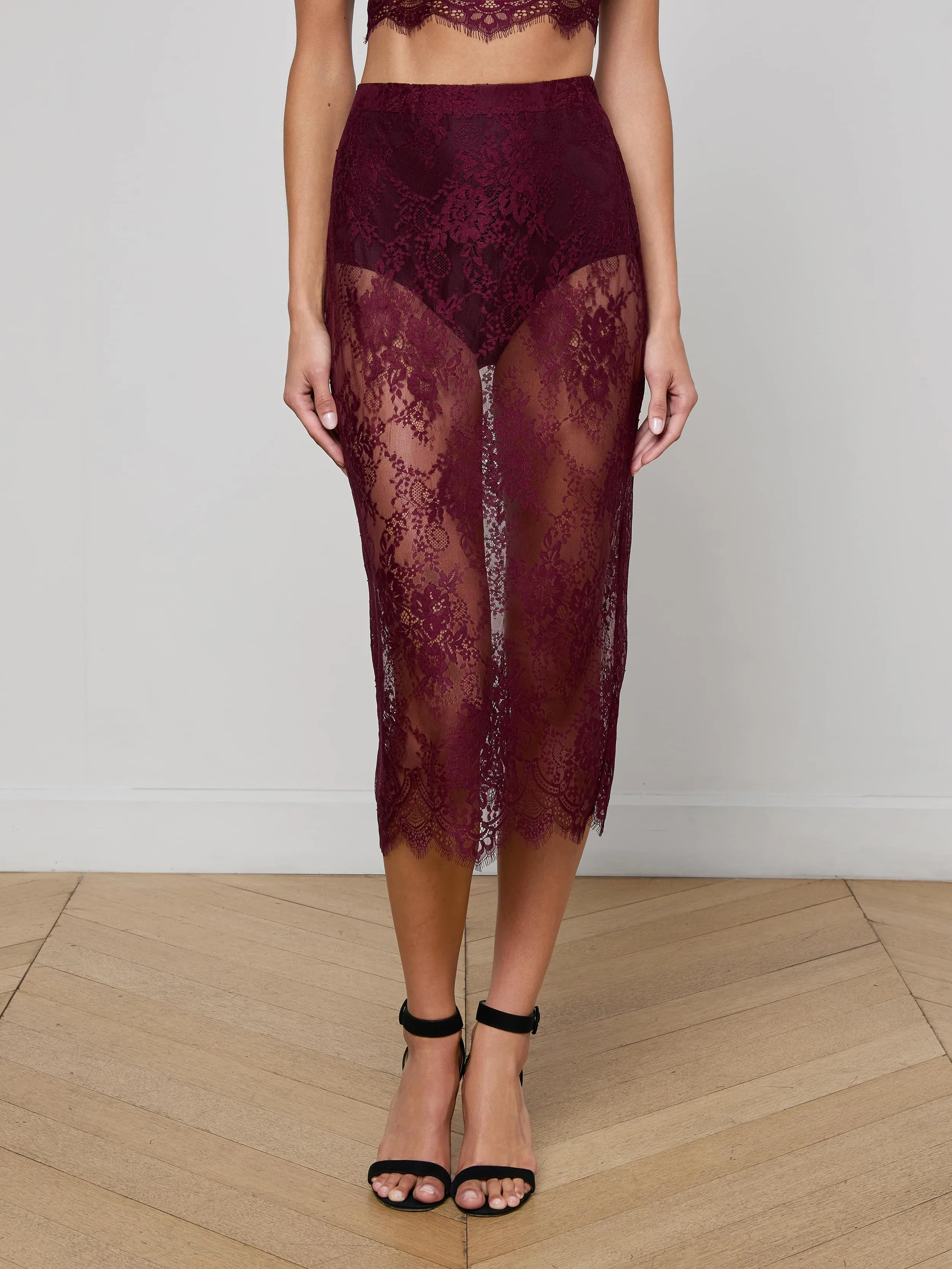 Smooth Cut Flowy Drape Makena Lace Pencil Skirt