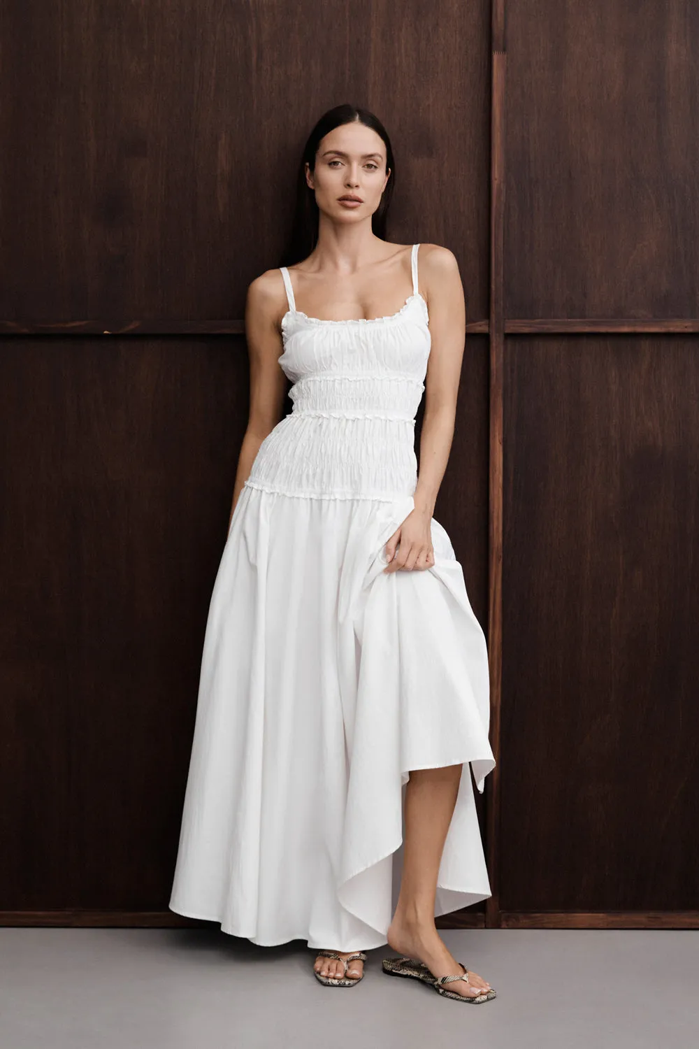 Daily Favorite TOBY WHITE COTTON MIDI DRESS
