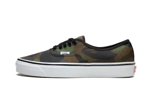 Authentic 44 Dx "BAPE - First Camo" waterproof membrane