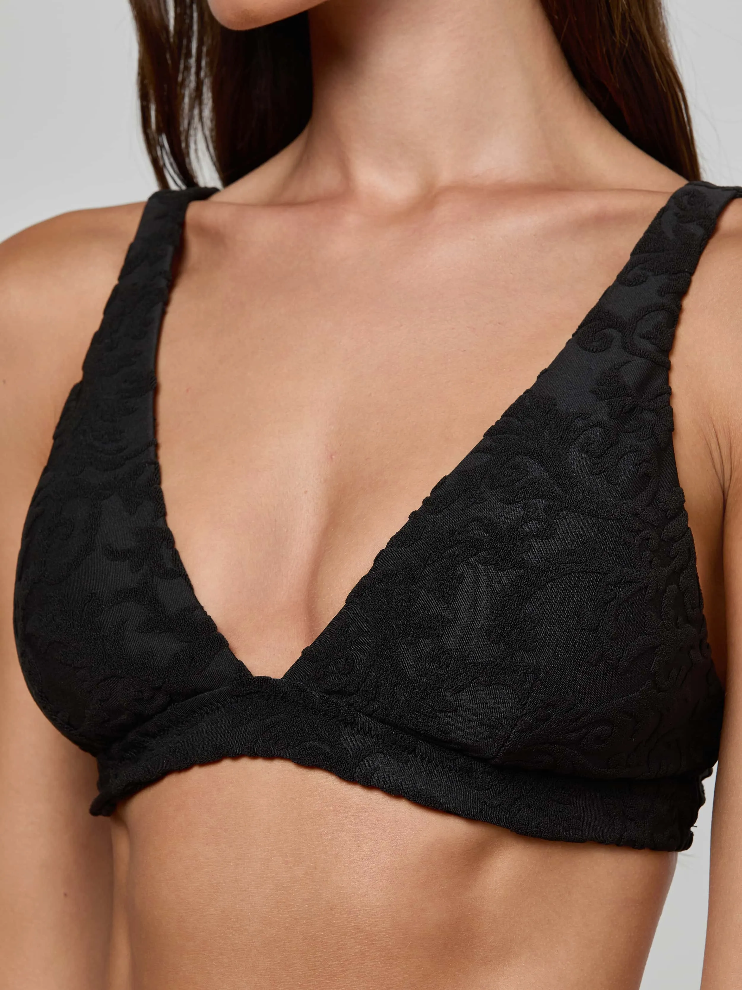 Lexie Bikini Top Relaxing Getaway Glossy-Texture