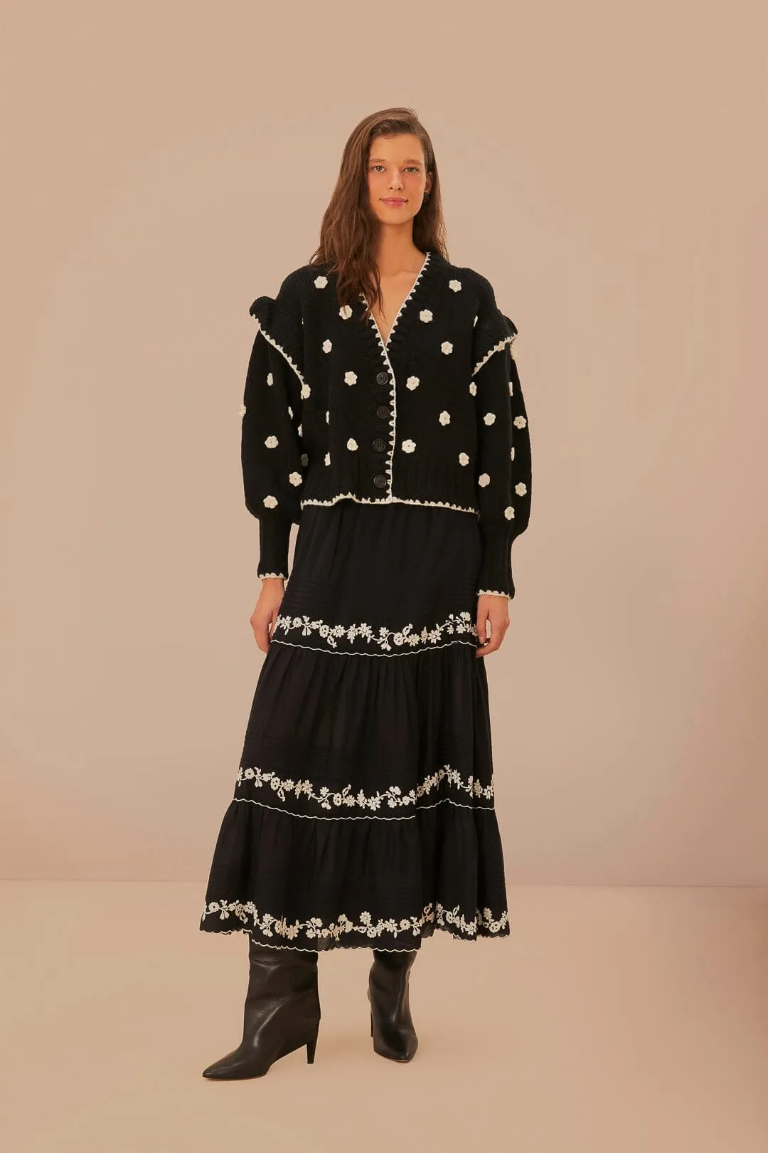 Relaxed Warmth Black And White Flowers Knit Cardigan