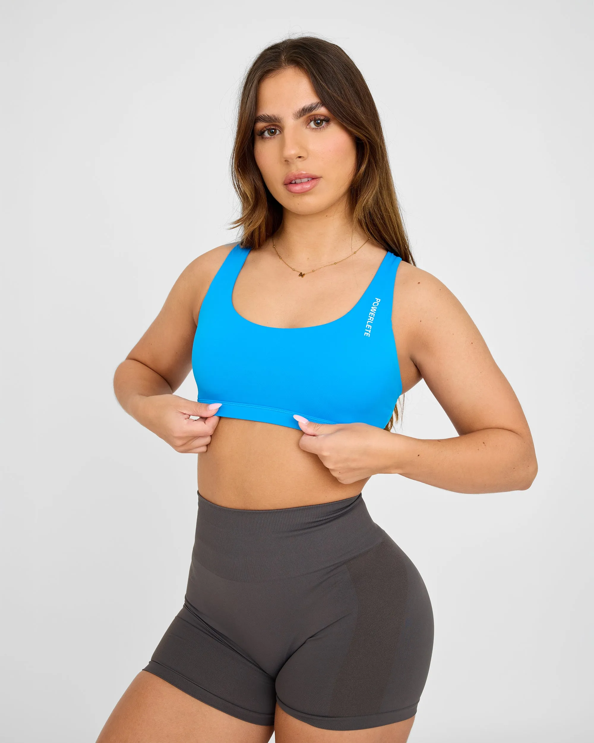 Runners of all levels Evolve Criss Cross Sports Bra