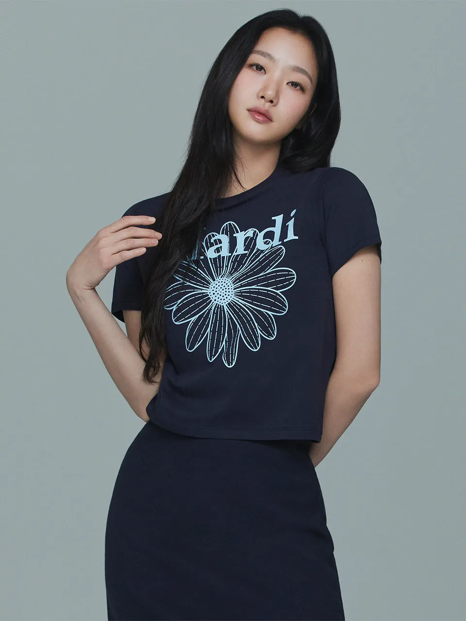 SLIM TSHIRT FLOWERMARDI_NAVY SKY Minimal Comfort Style