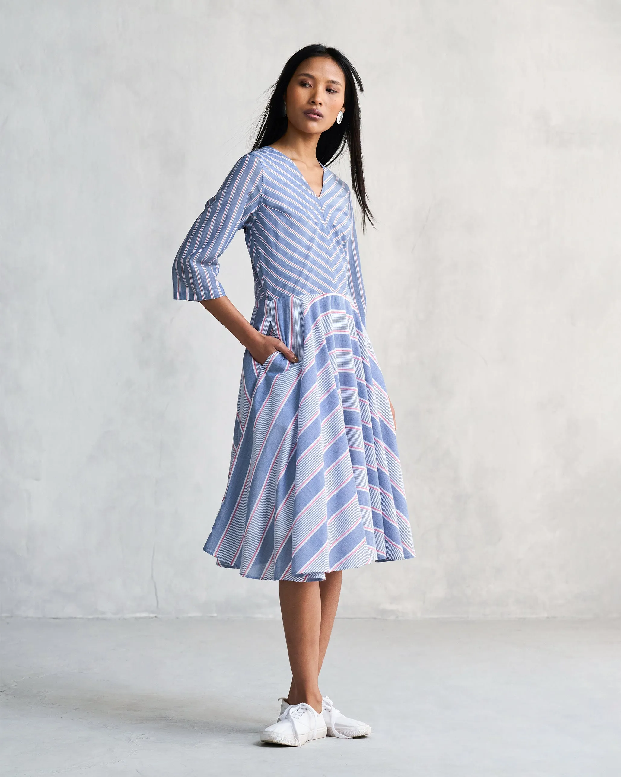 V-neck Flared Dress - Blue & Red Modern Soft Radiant Mood