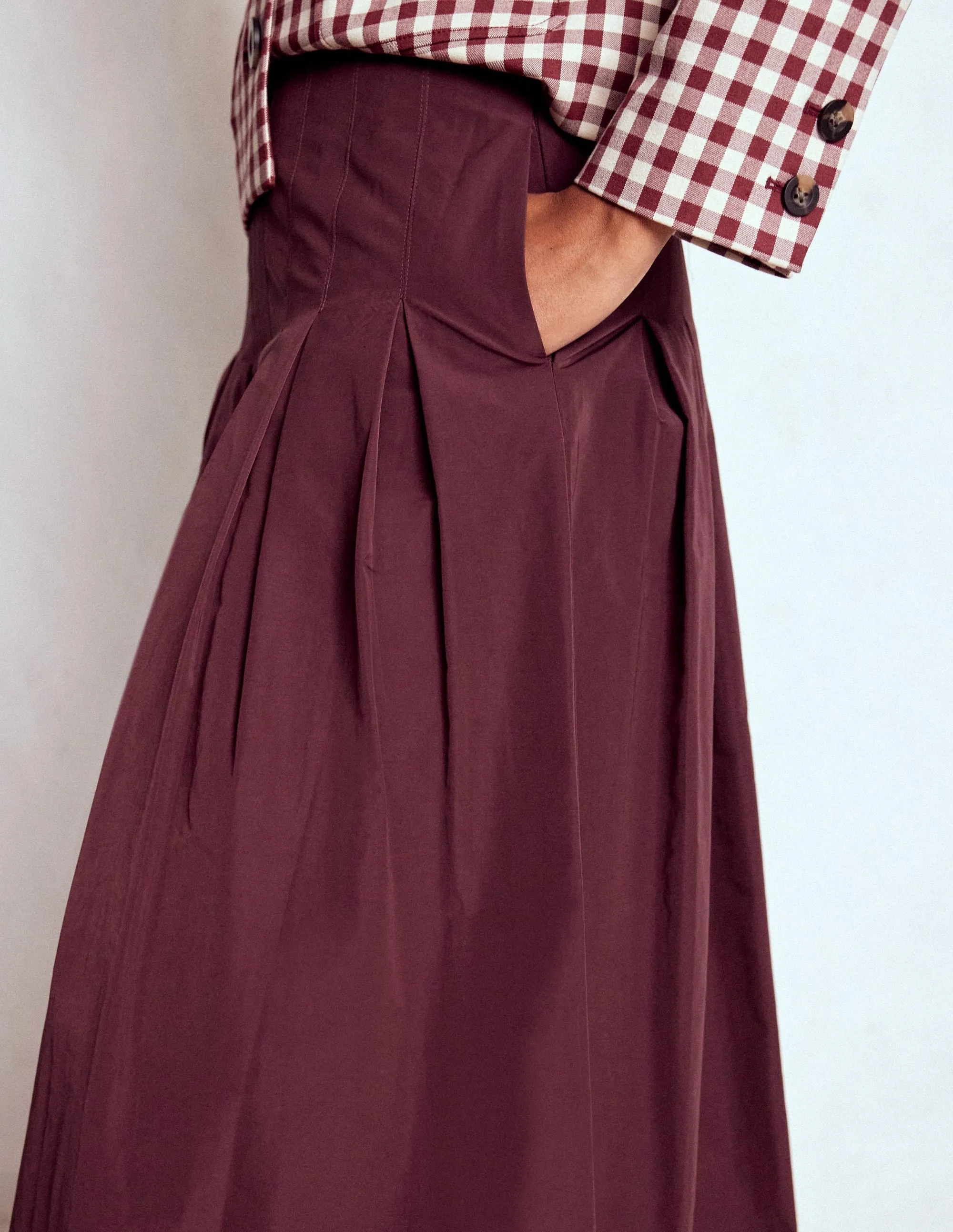 Valentina Taffeta Midi Skirt-Deep Wisteria Lined interior Relaxed Vibes