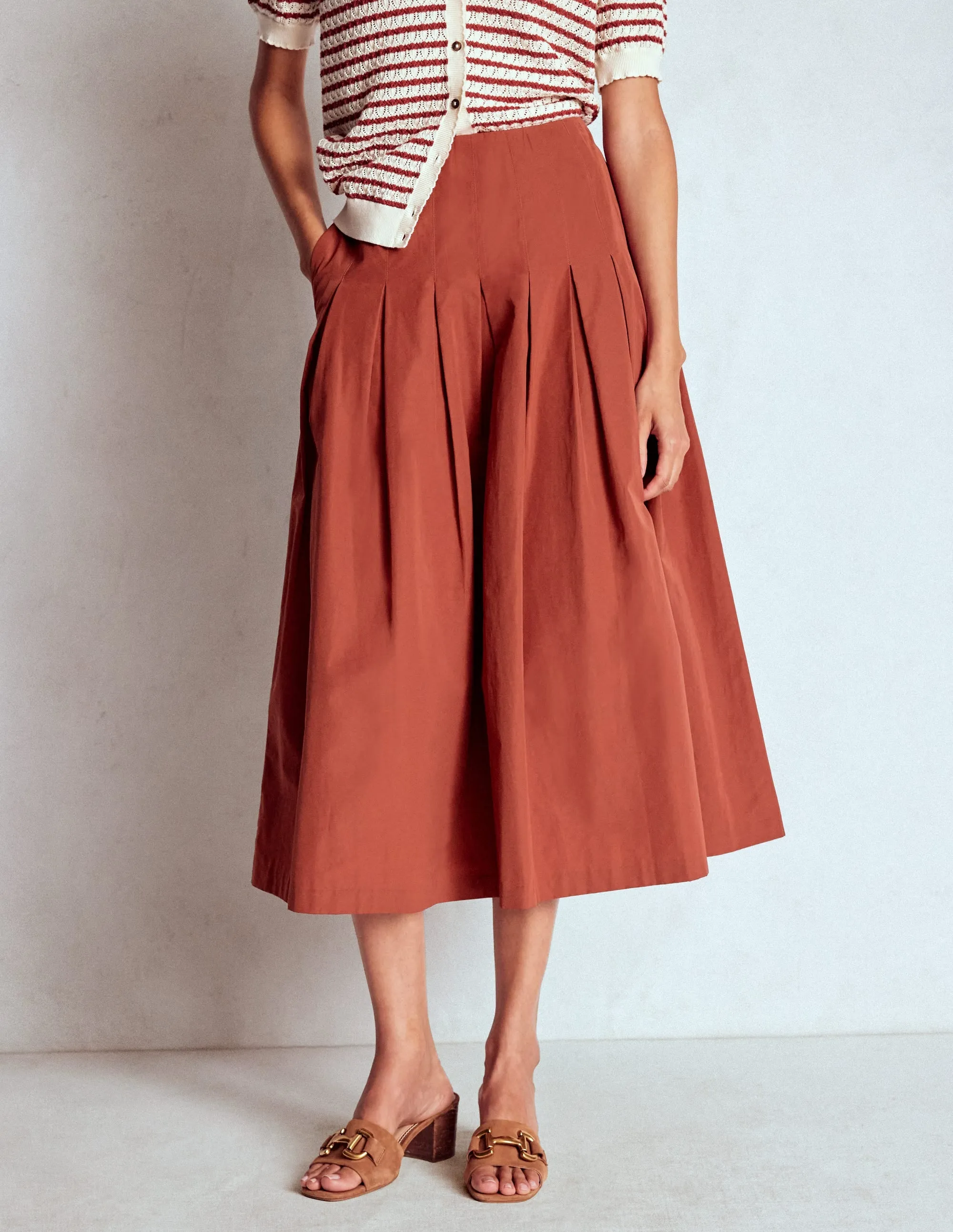Valentina Taffeta Midi Skirt-Roasted Chestnut Brown Airy Look