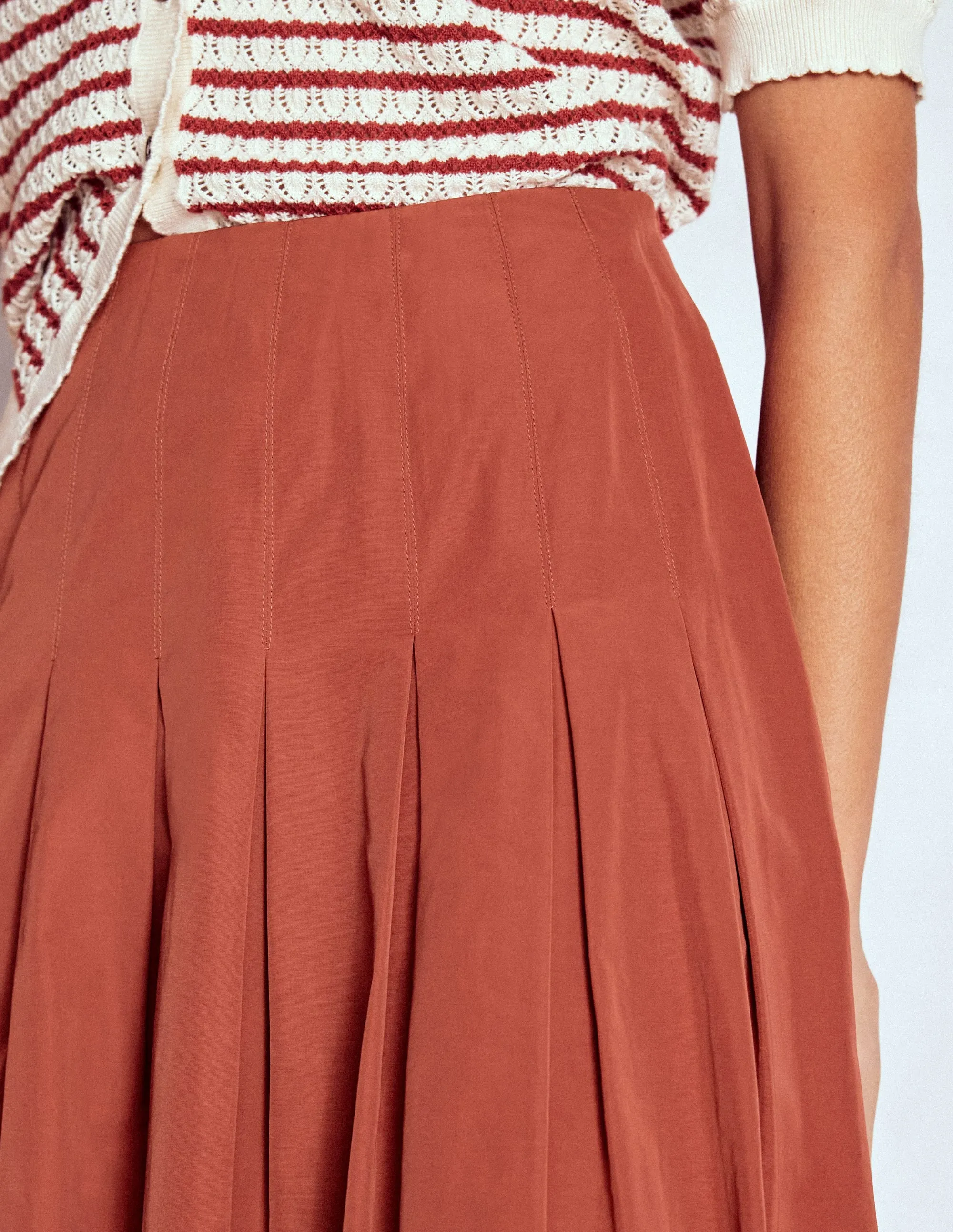 Valentina Taffeta Midi Skirt-Roasted Chestnut Brown Friction Free Weekend Ready