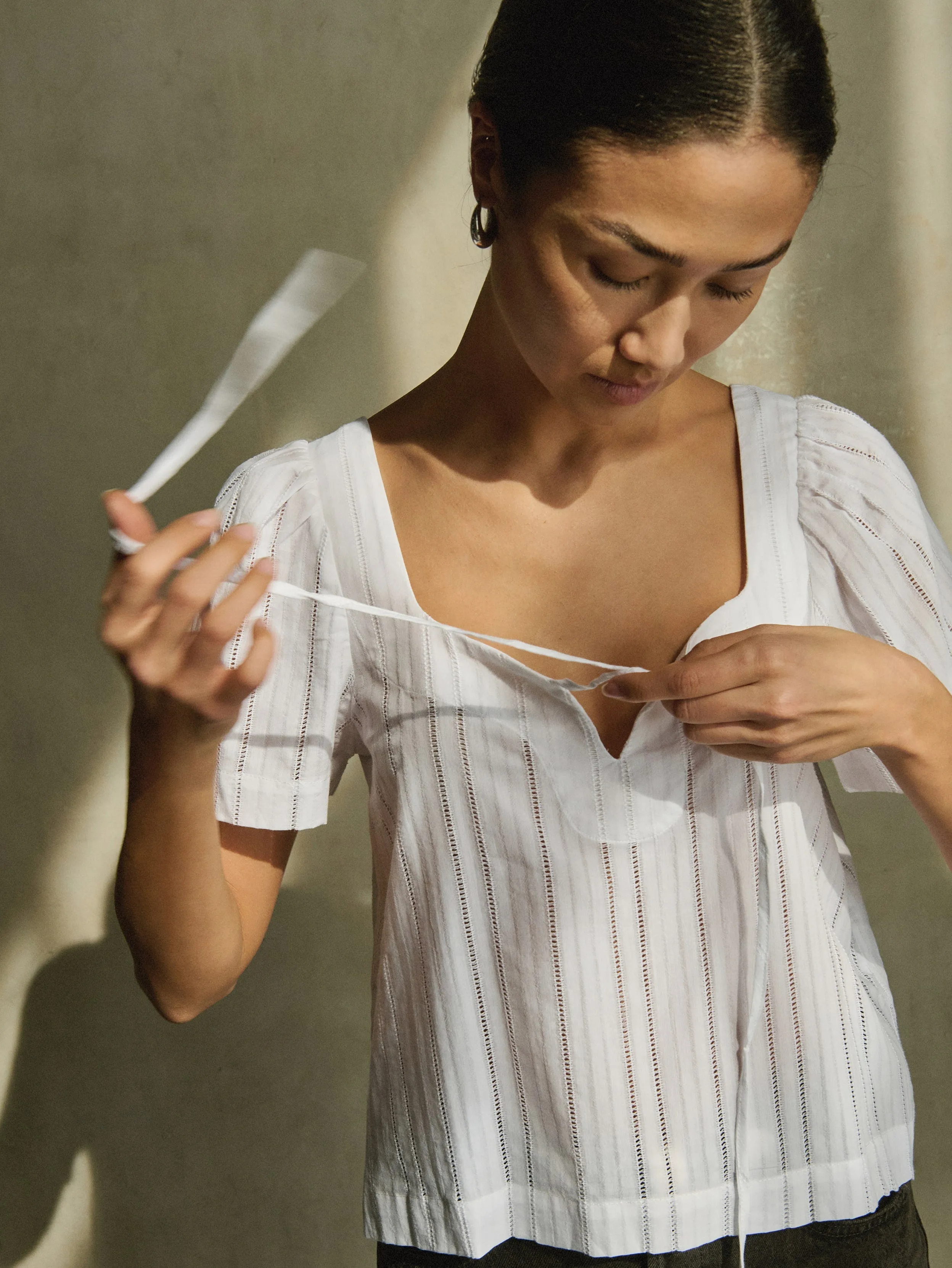 Relaxed Comfort Wear Vanity Blouse