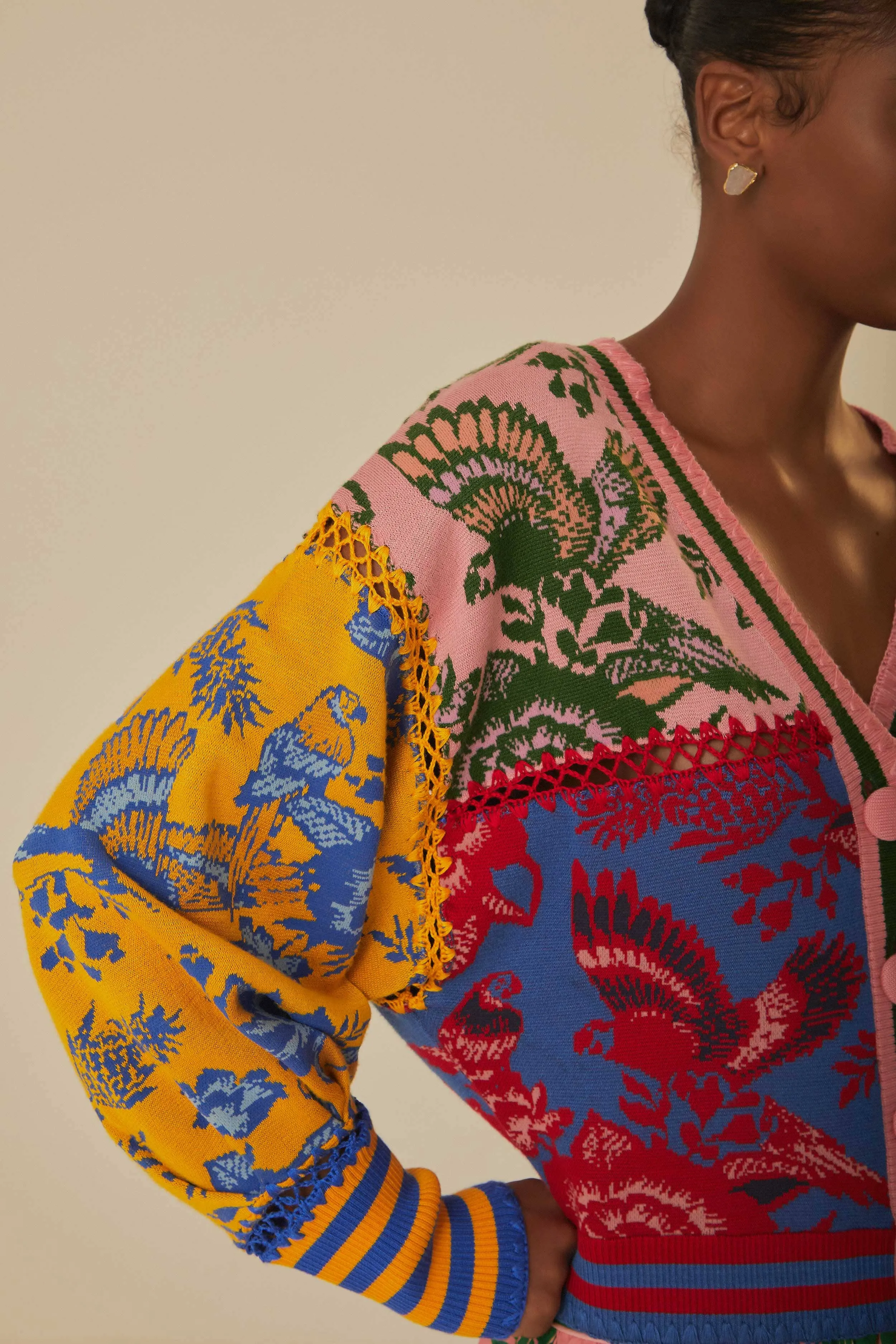 Openwork Lattice Pattern Non Irritating Lace Floral Patch Knit Cardigan