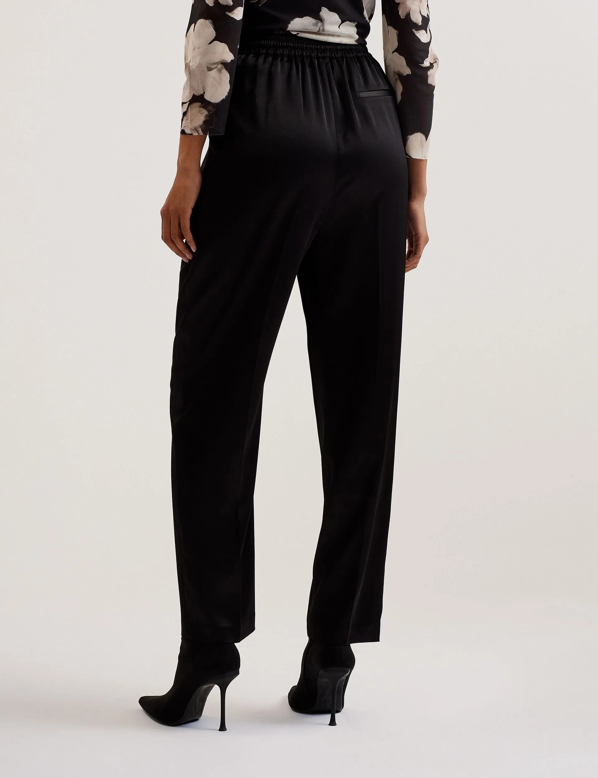 TemperatureControlTechnology Muse Edge NATORI | BLACK