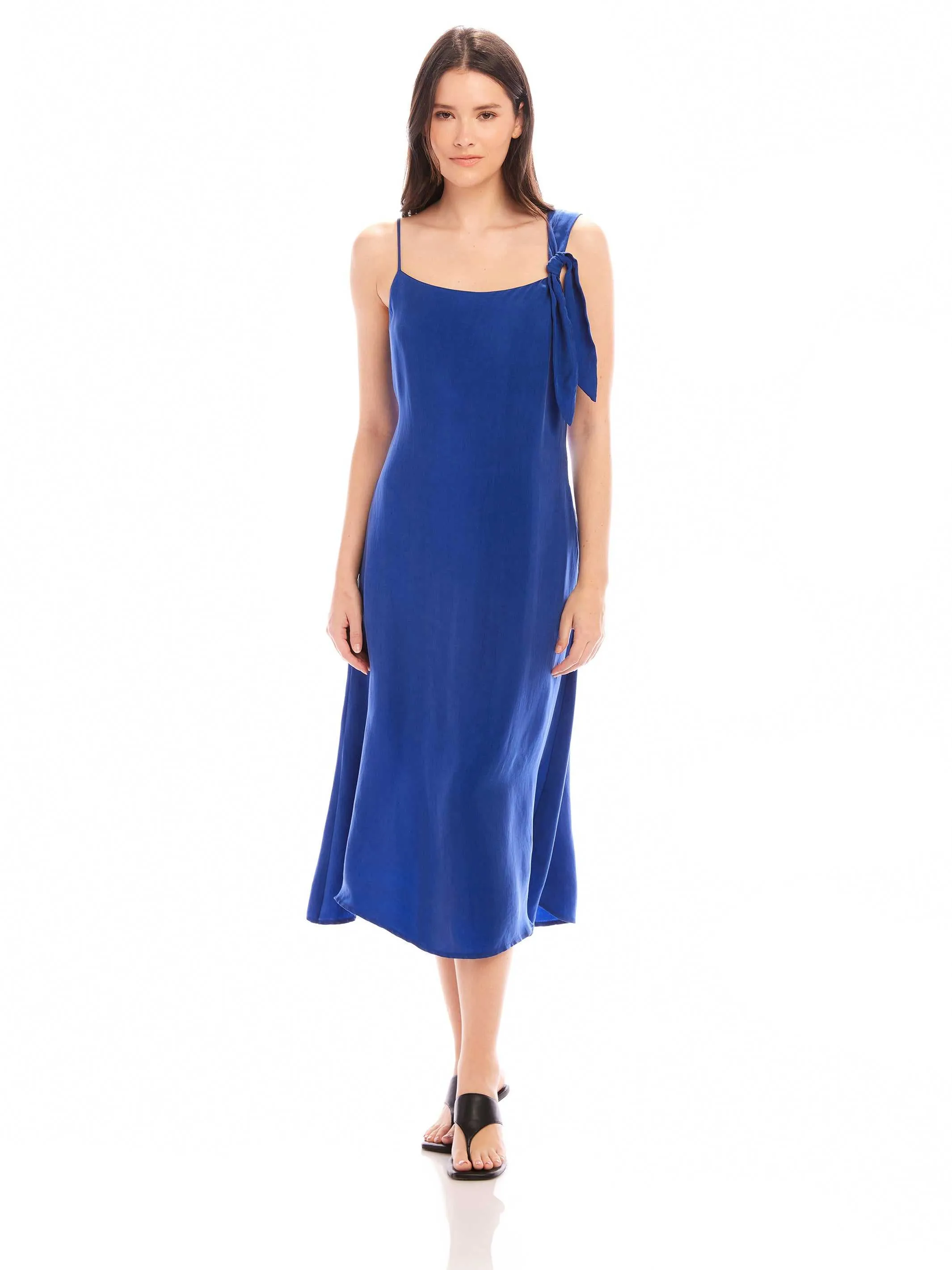 Serena Midi Dress Vintage-Inspired Form Focus