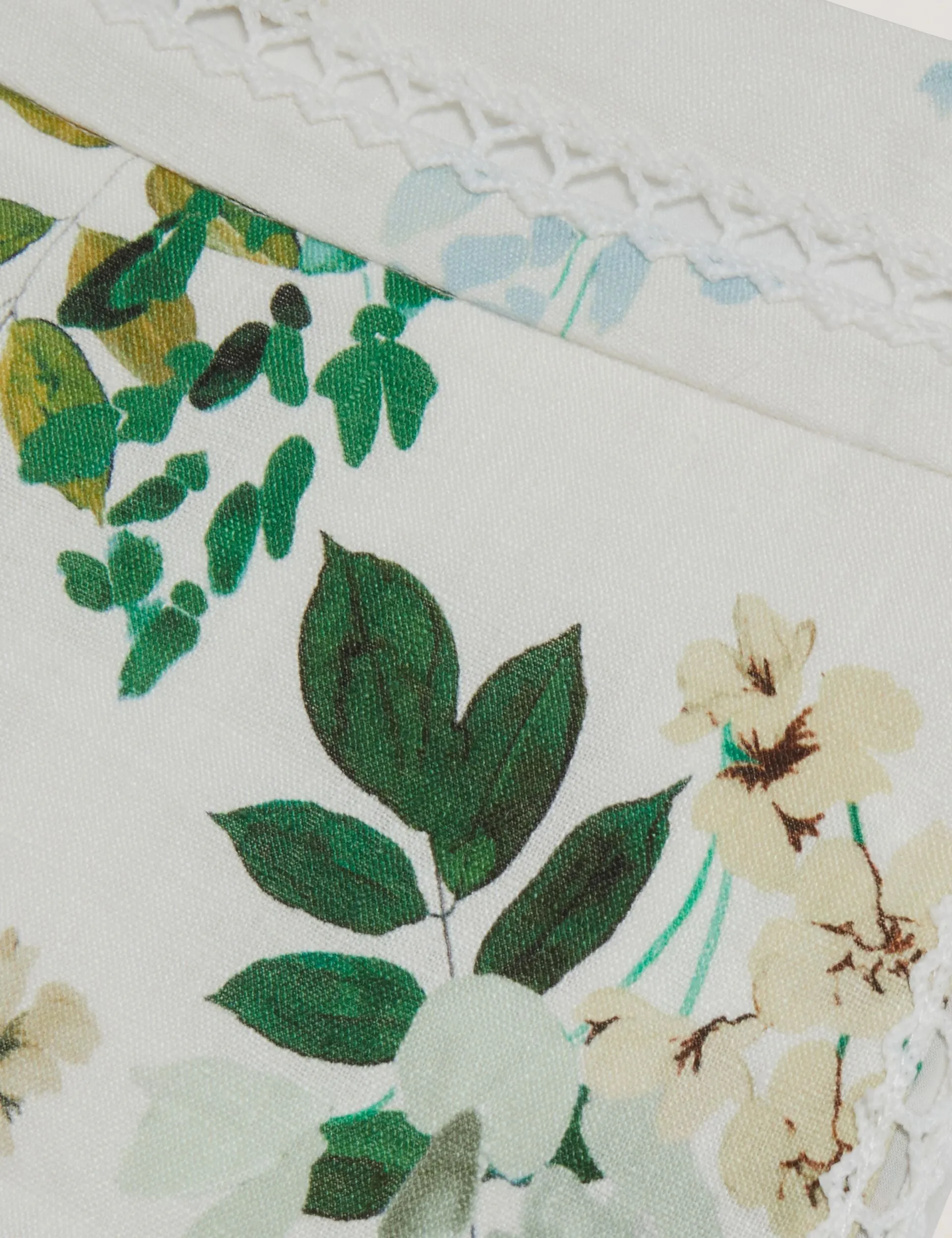 VYLLA | WHITE Raw Linen Reflective Safety Accents