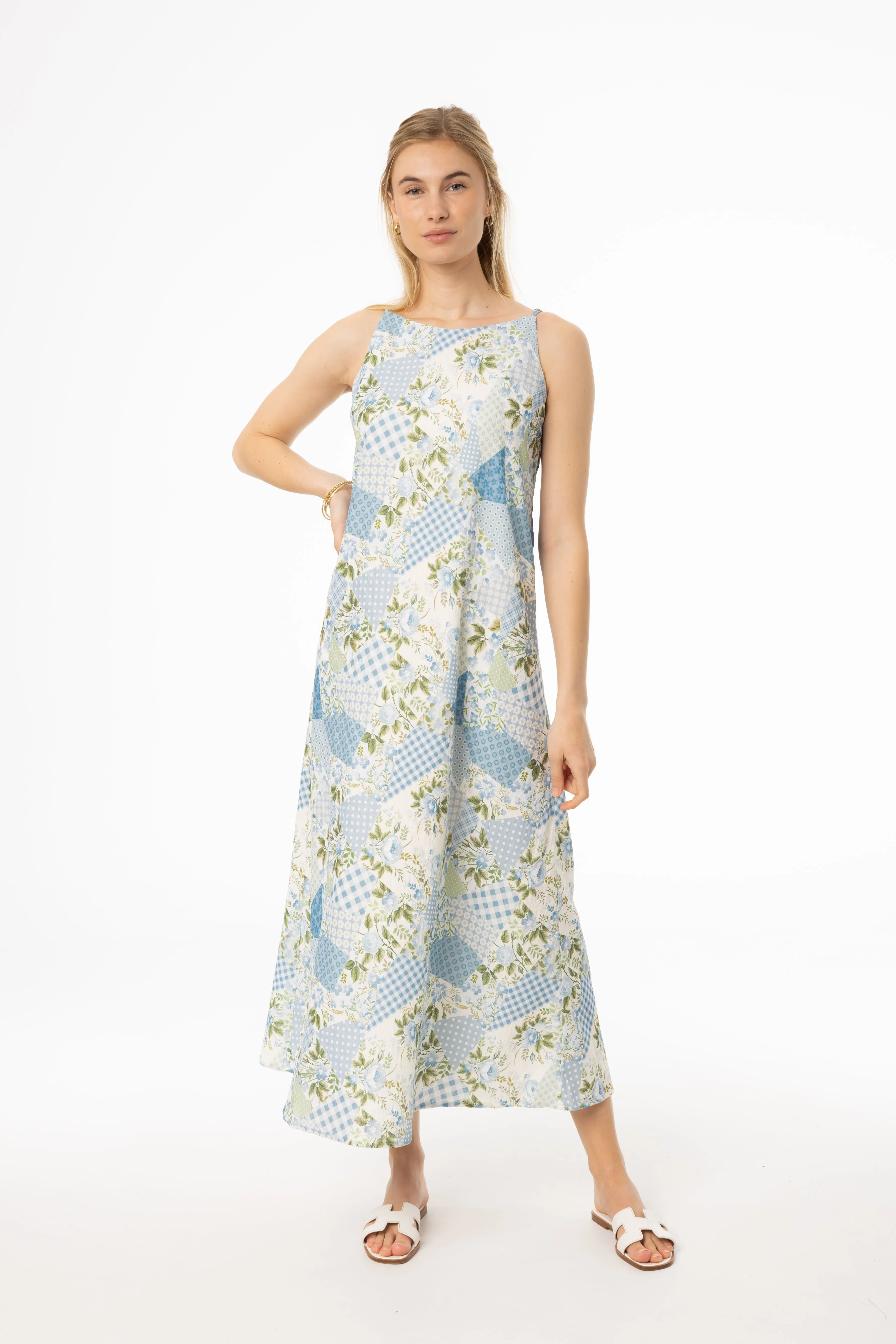 Silky Movement Noble Glow Blue Patchwork Printed Slip Dress