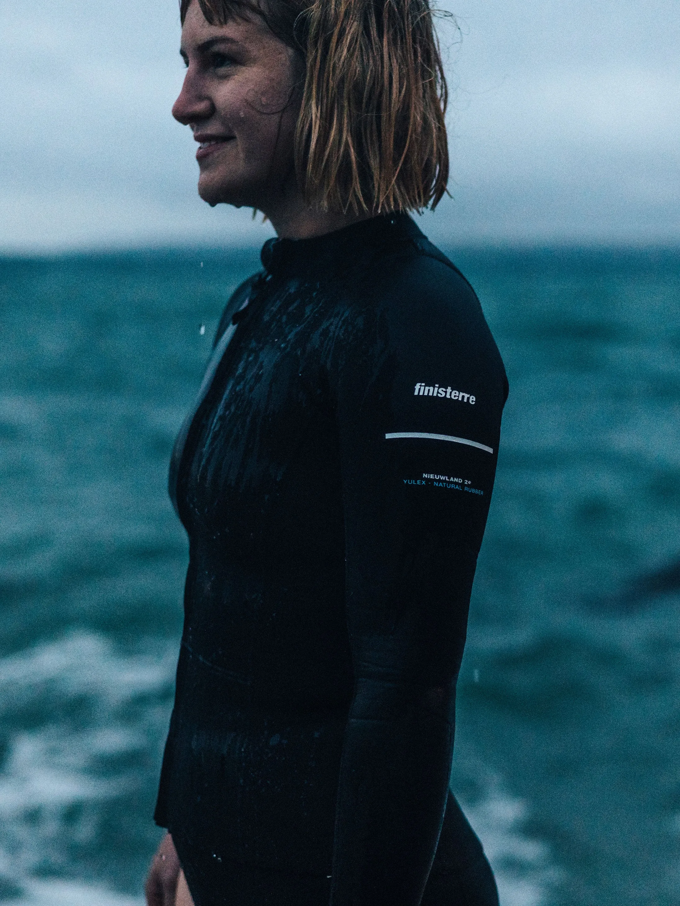 Women's Nieuwland 2mm Yulex? Long Sleeve Top Halter-Neck Mold Resistant Padding